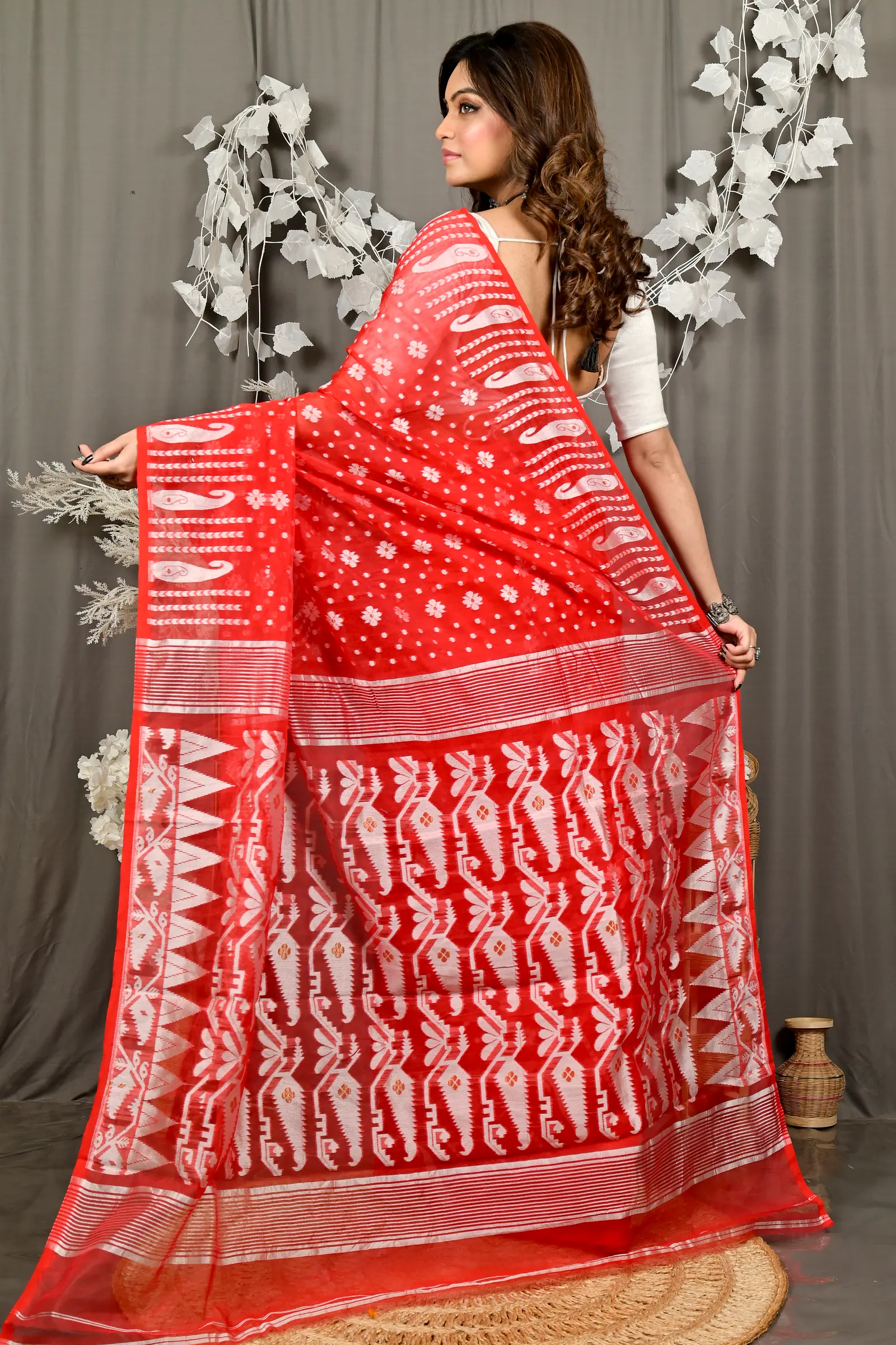 Red Cotton Folai Jamdani Saree (3105)