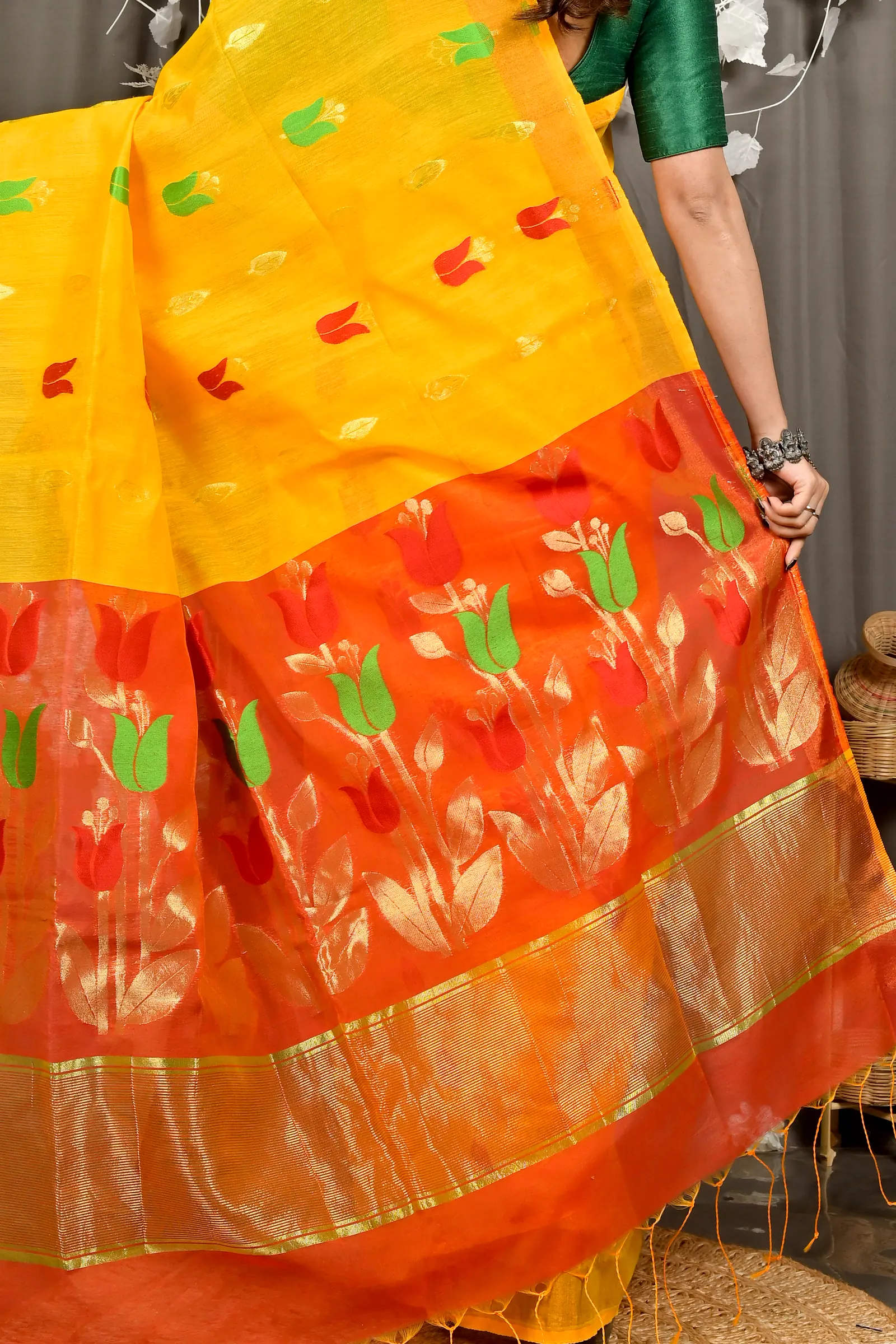 Yellow Red Blended Cotton Foyani Hand Loom Saree (3113)