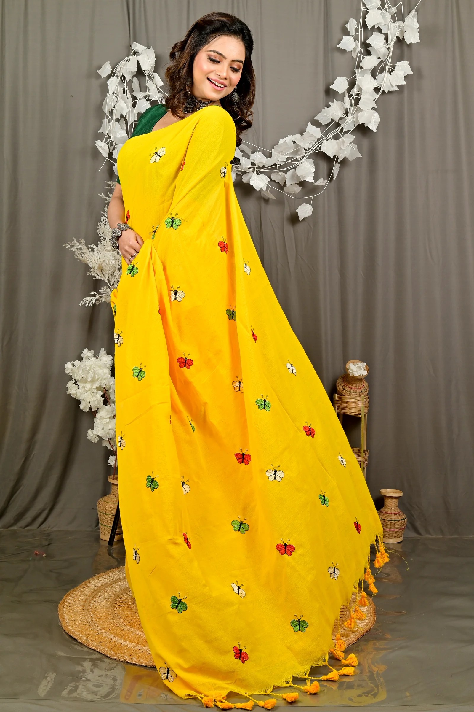 Yellow Blended Cotton Foyeli Embroidery Handloom saree (3119)