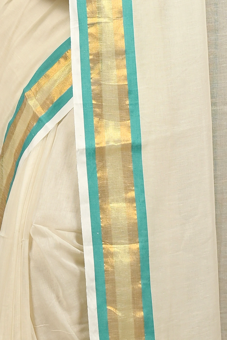 White Gold Cotton Sofeda Hand Loom Saree (3128)