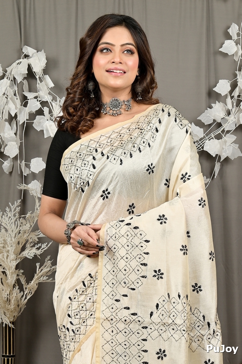 Off White Cotton Varitikath Kantha Stitch Saree (3131)