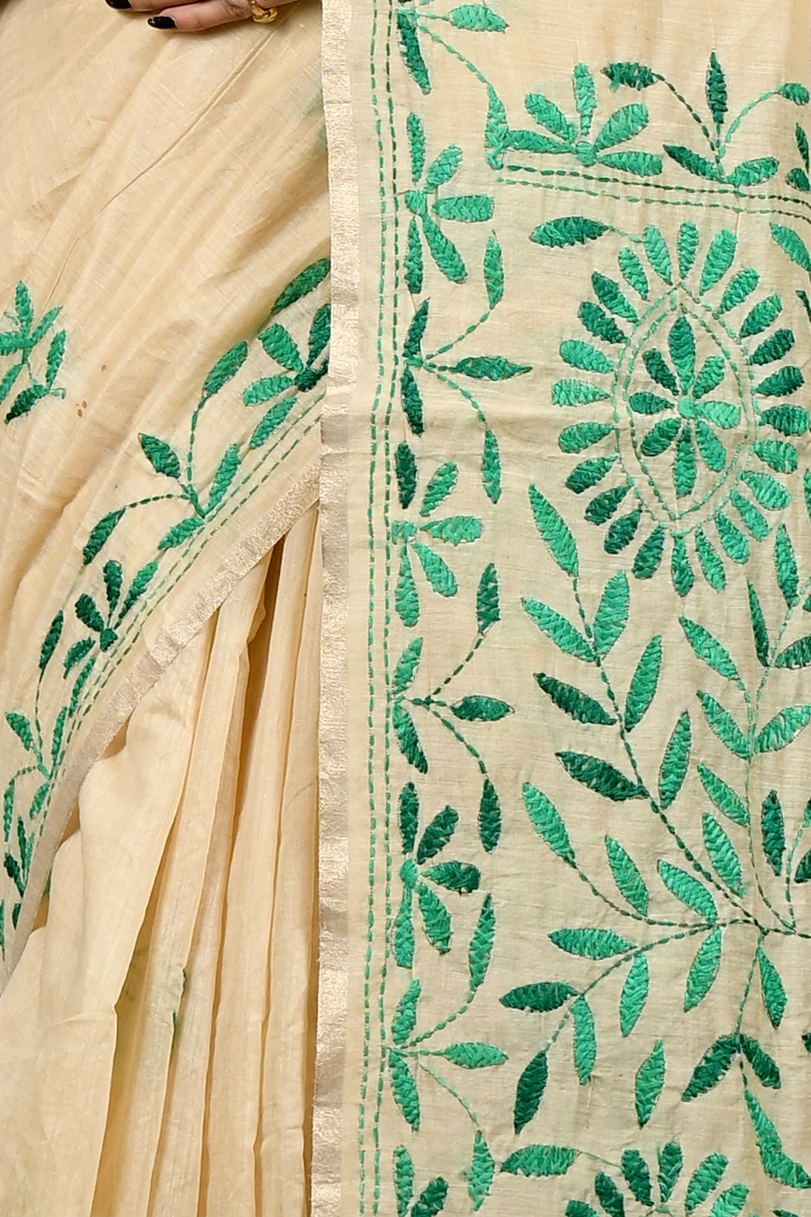 Off White Green Cotton Varitikath Kantha Stitch Saree (3132)