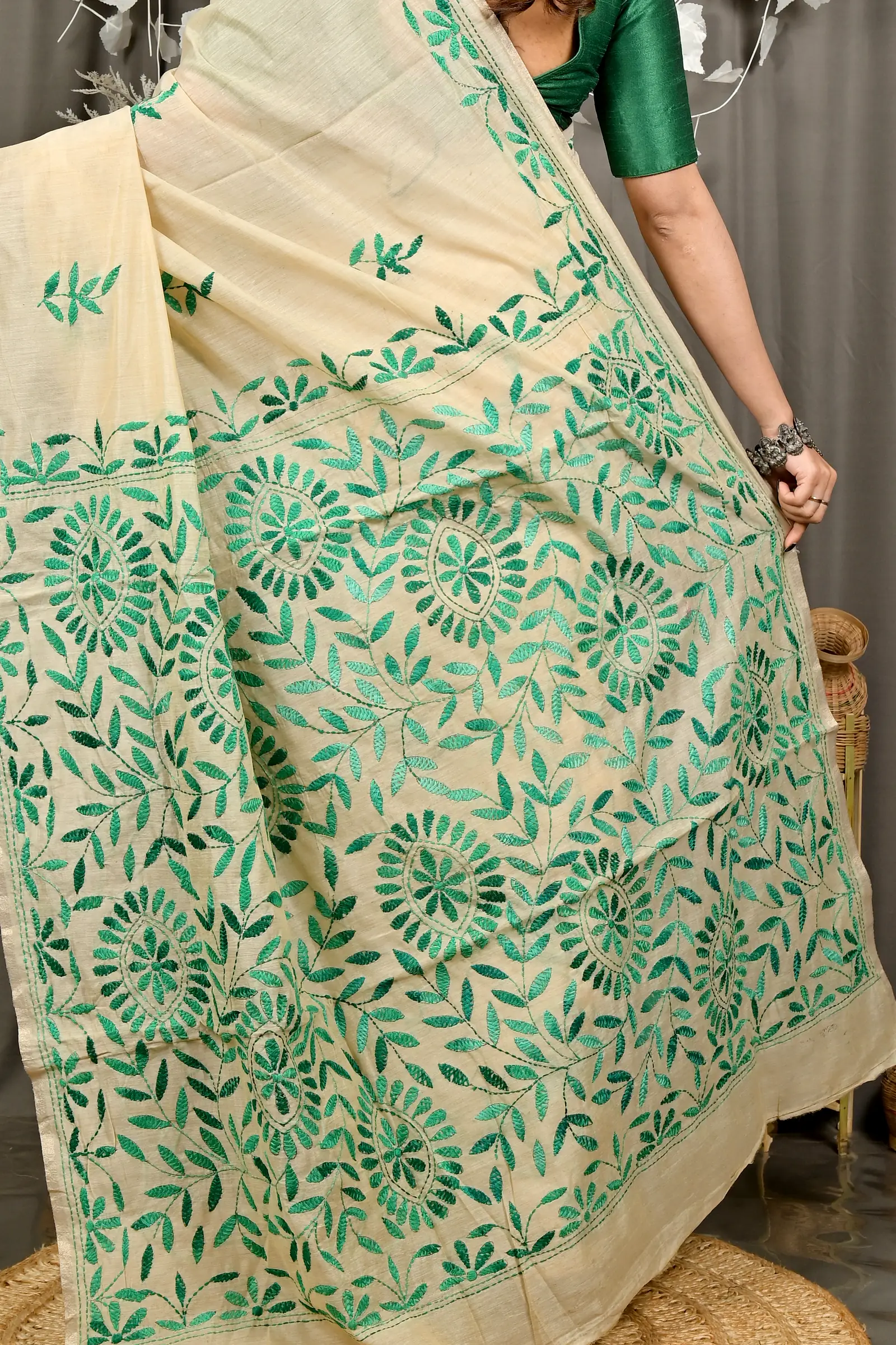 Off White Green Cotton Varitikath Kantha Stitch Saree (3132)