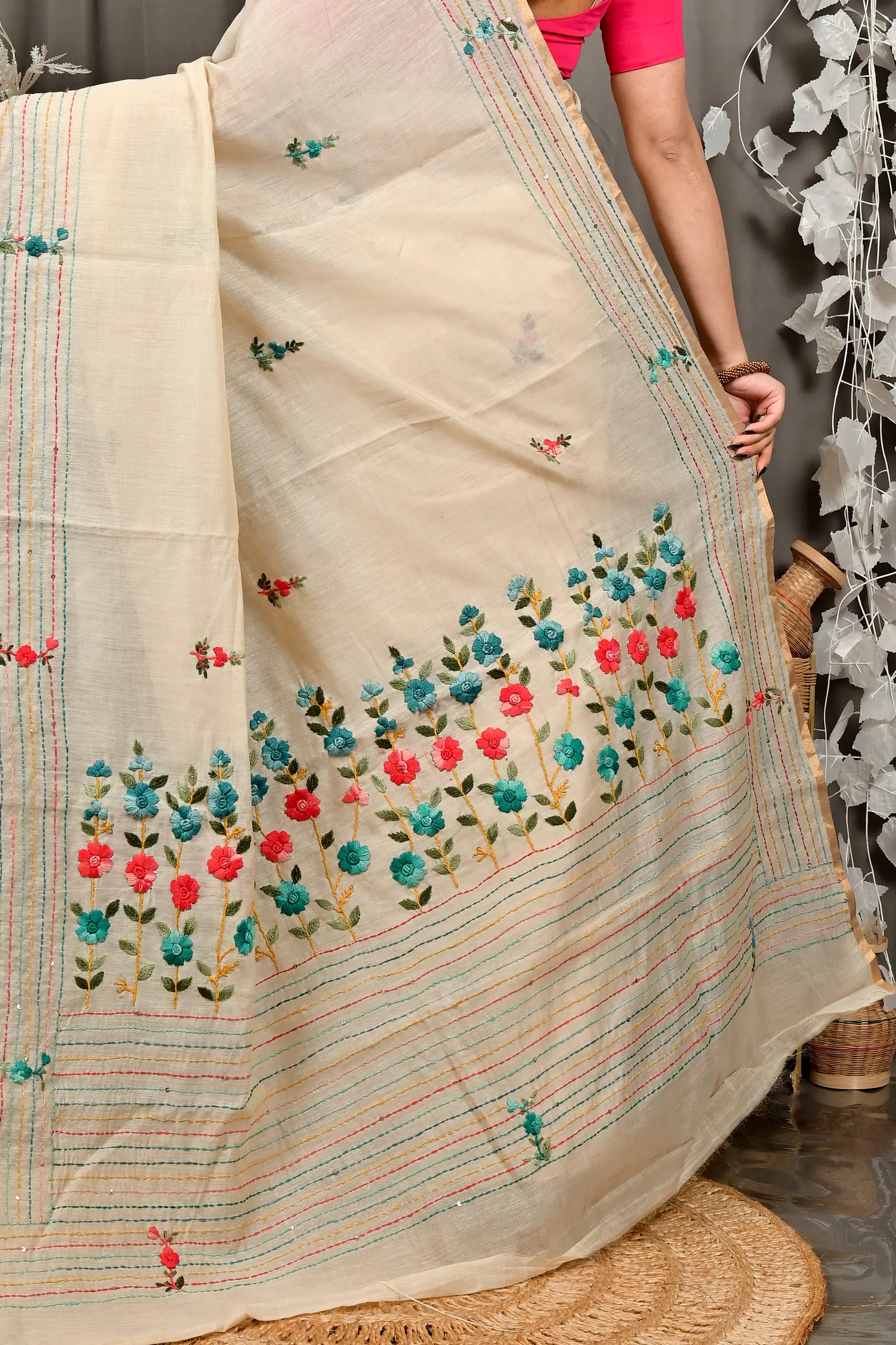 Cream Cotton Varitikath Kantha Stitch Saree (3136)