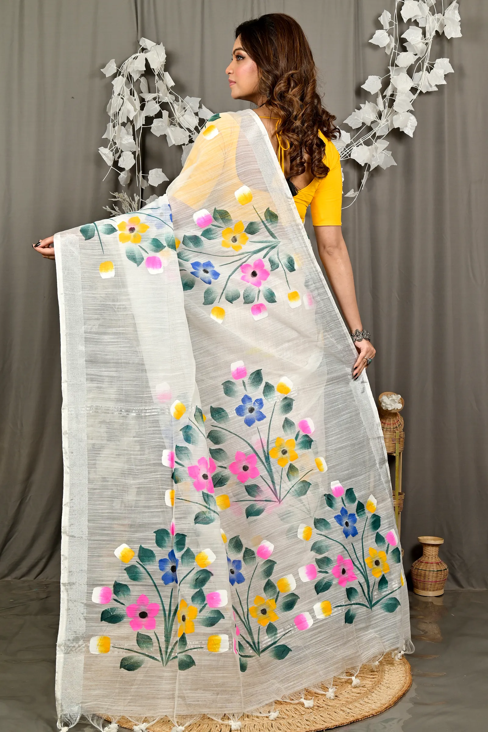White Blended Cotton Anito Hand Painted Saree (3137)