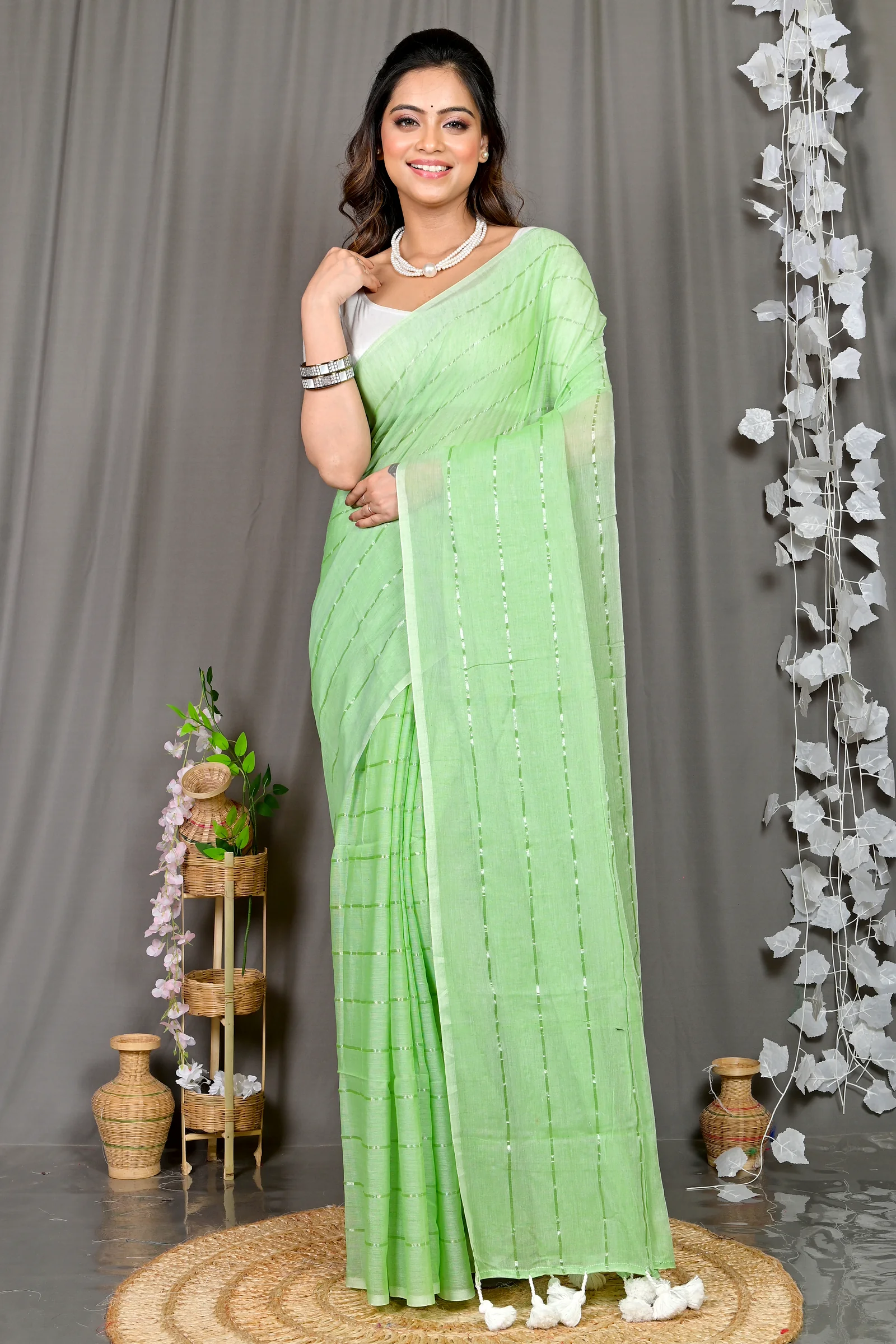 Light Green Mal Cotton Pari Hand Loom Saree (314)