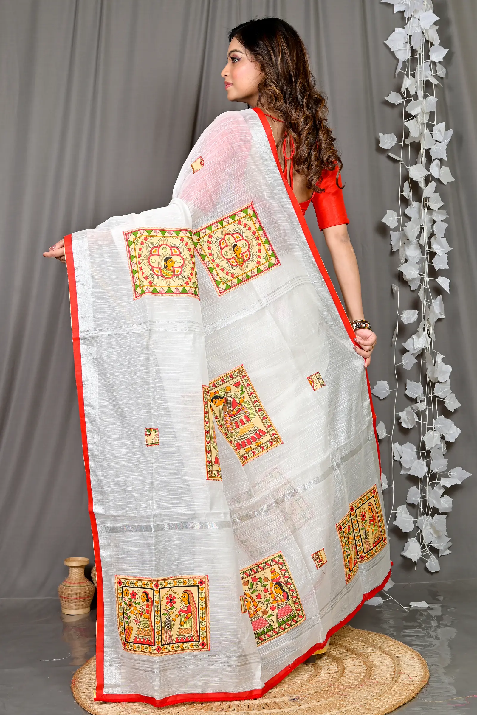 White Cotton Blended Parija Applique Saree (321)