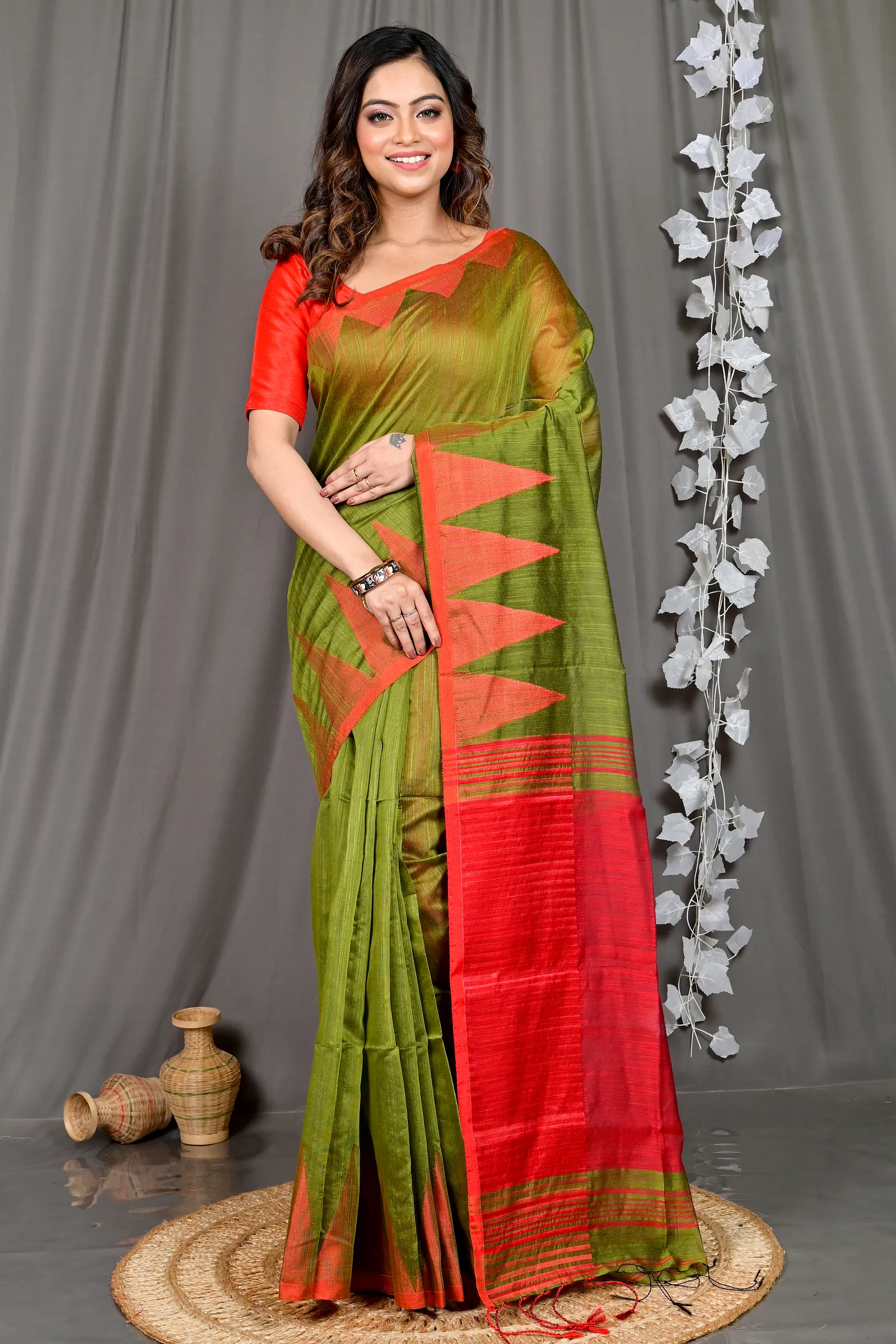 Dark Green Cotton Blended Pariva Hand Loom Saree (349)