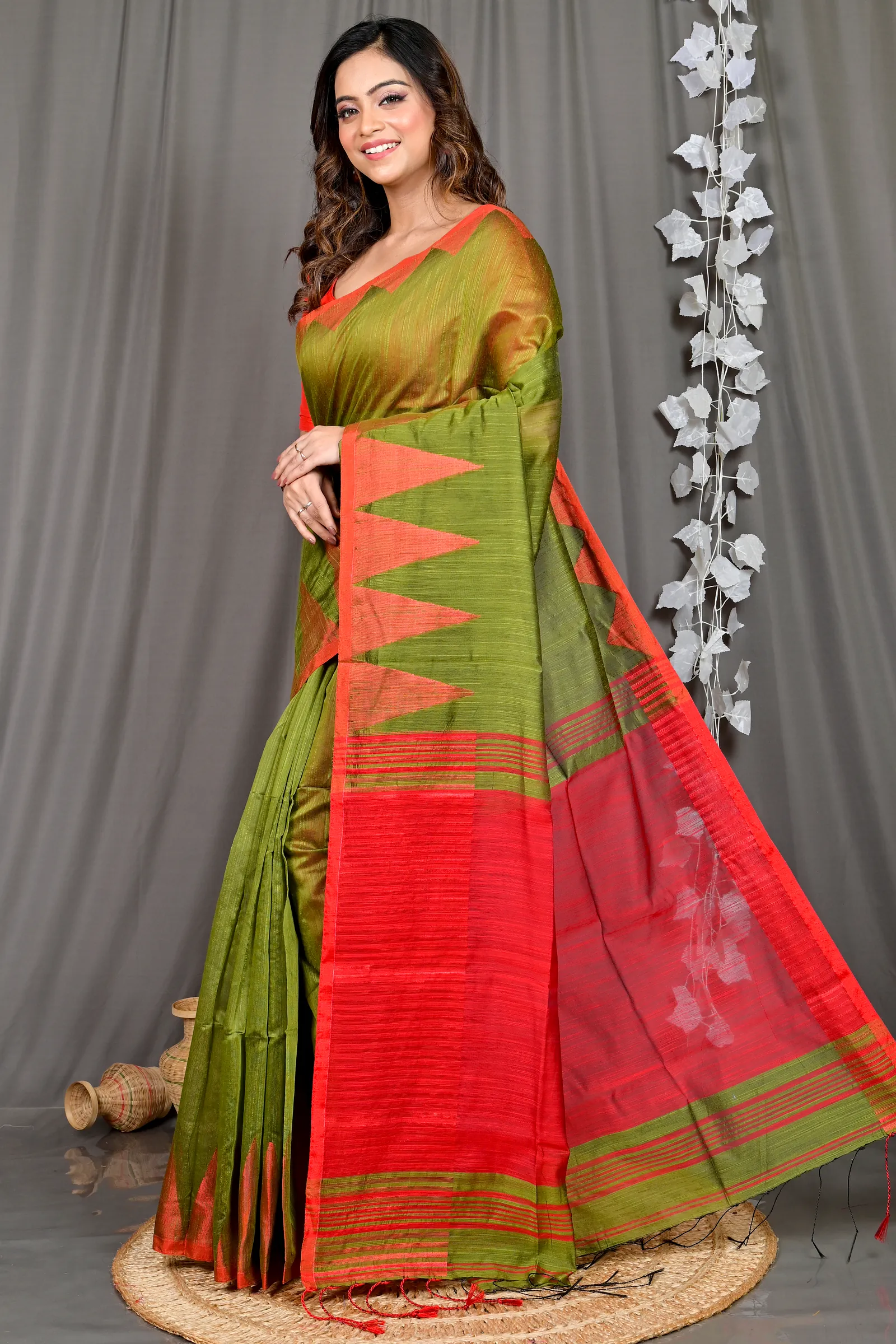 Dark Green Cotton Blended Pariva Hand Loom Saree (349)