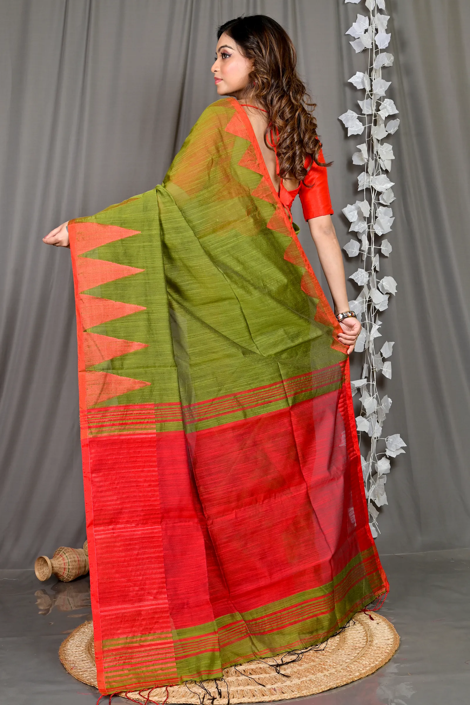 Dark Green Cotton Blended Pariva Hand Loom Saree (349)