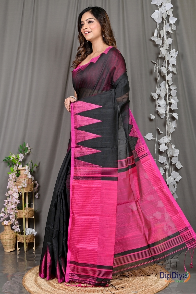 Black Cotton Blended Pariva Hand Loom Saree (350)