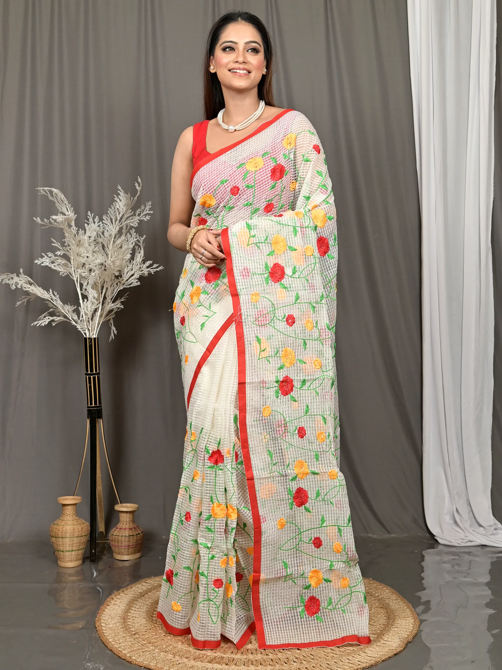 Off-White Cotton Kotambo Mix Kota Embroidery Saree  (36)