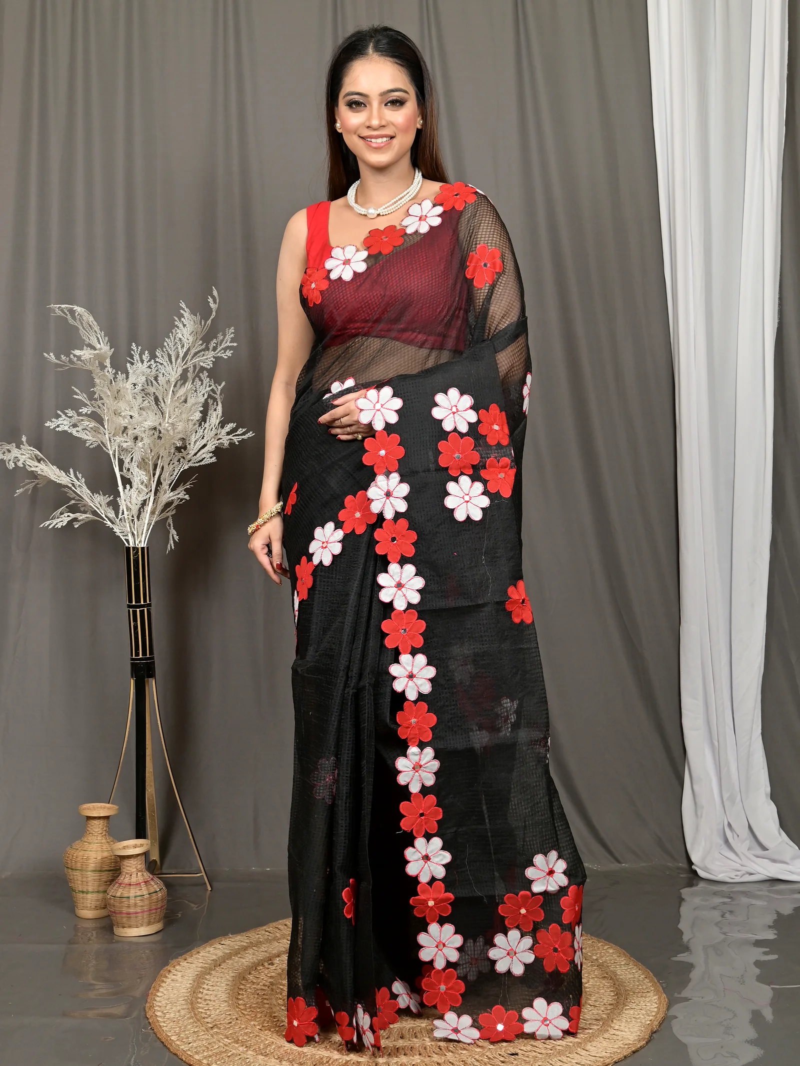 Black Red Cotton Kotaplik Mix Kota Applique Saree  (40)