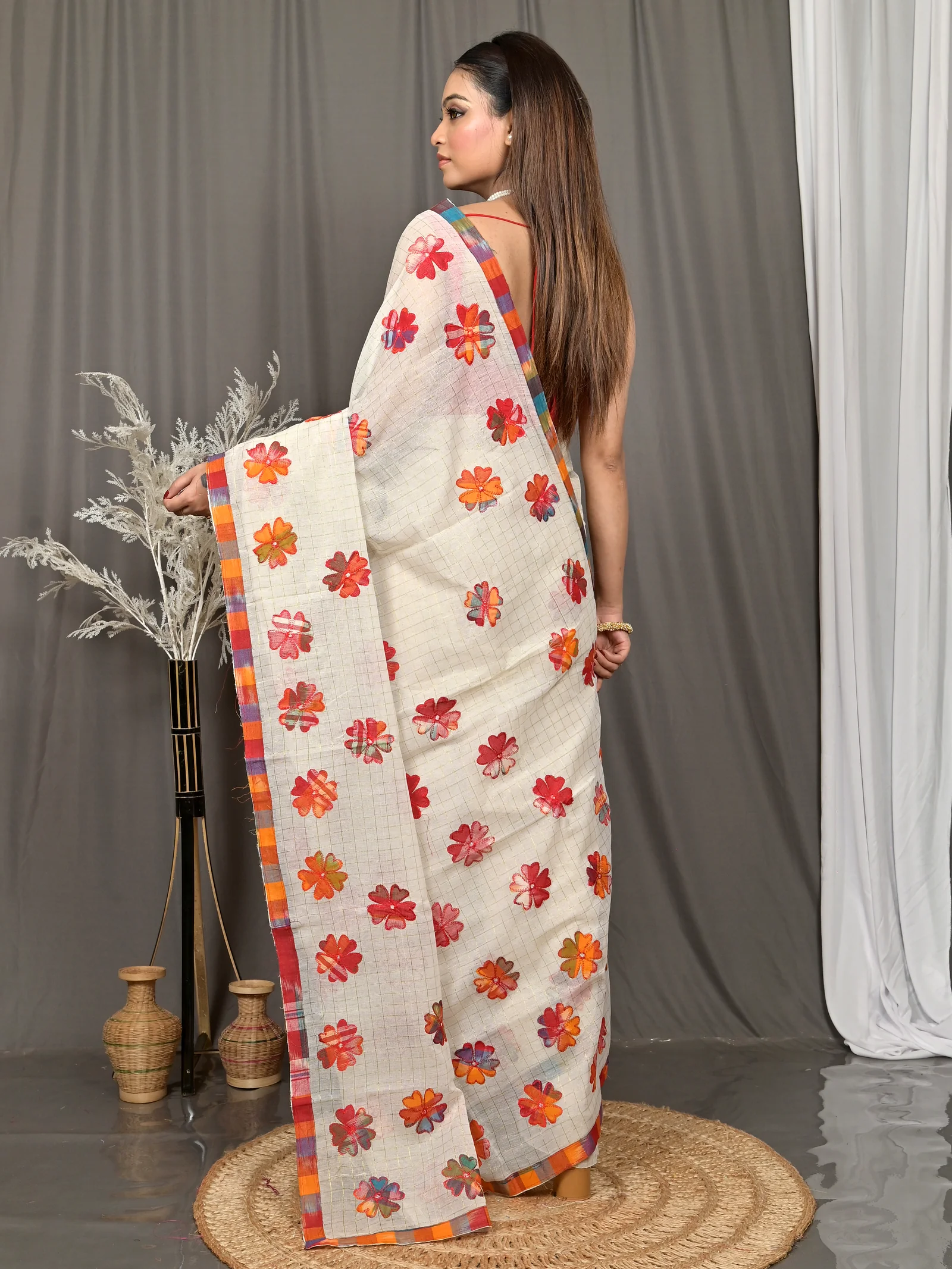 White Cotton Kotaplik Mix Kota Applique Saree  (42)
