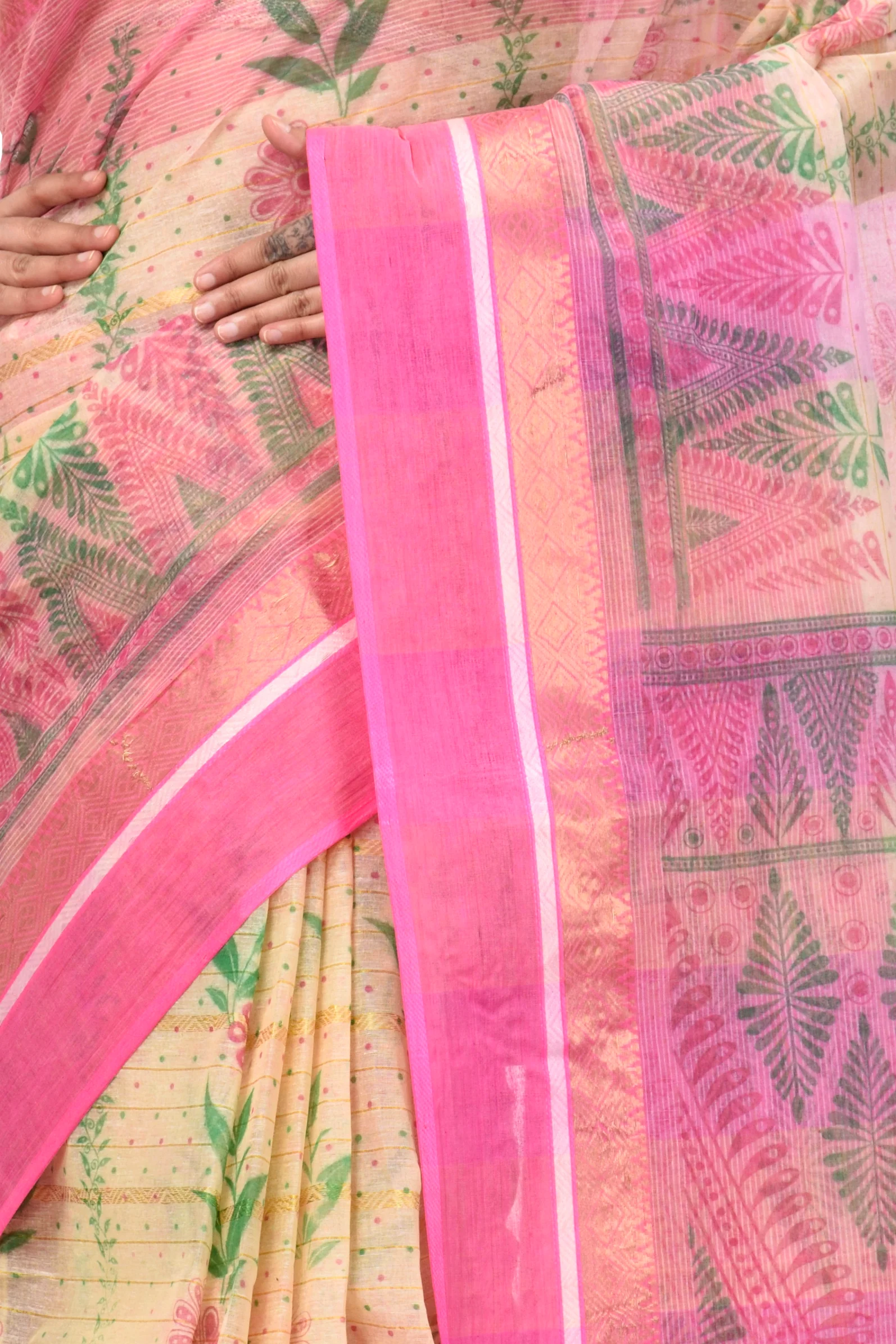 Pink Pure Cotton Lata Pata Tant Saree Print (435)