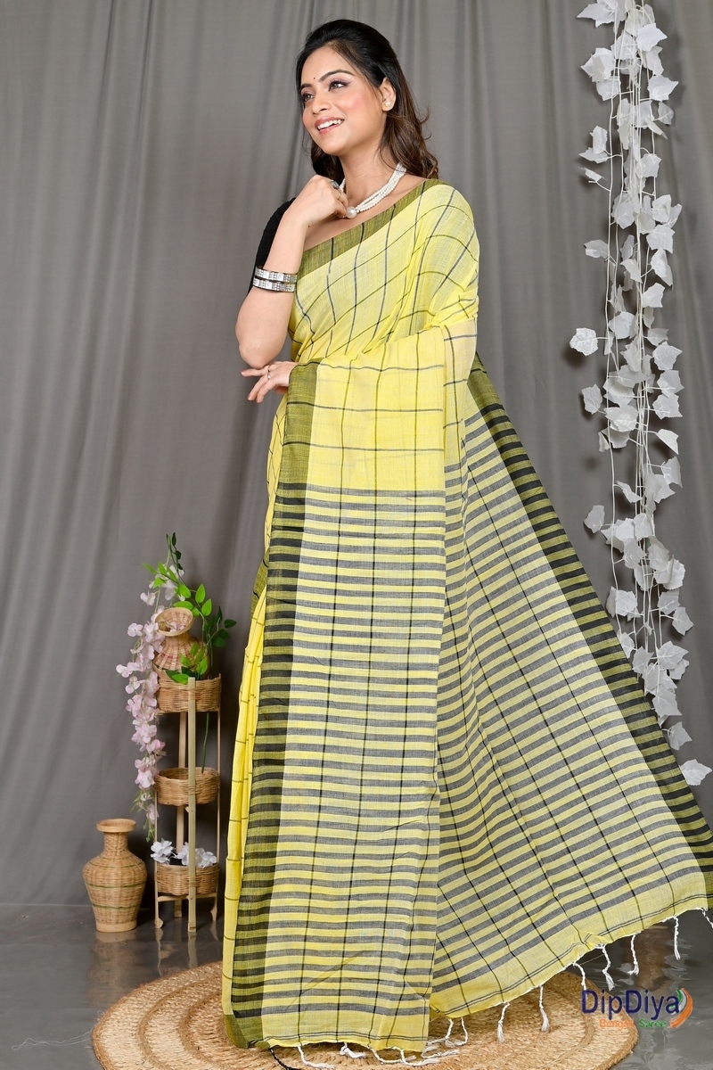 Yellow Cotton Blended Parodhi Hand Loom Saree (482)