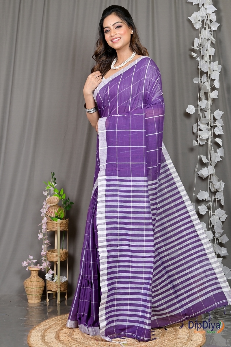 Lavender Cotton Blended Parodhi Hand Loom Saree (485)