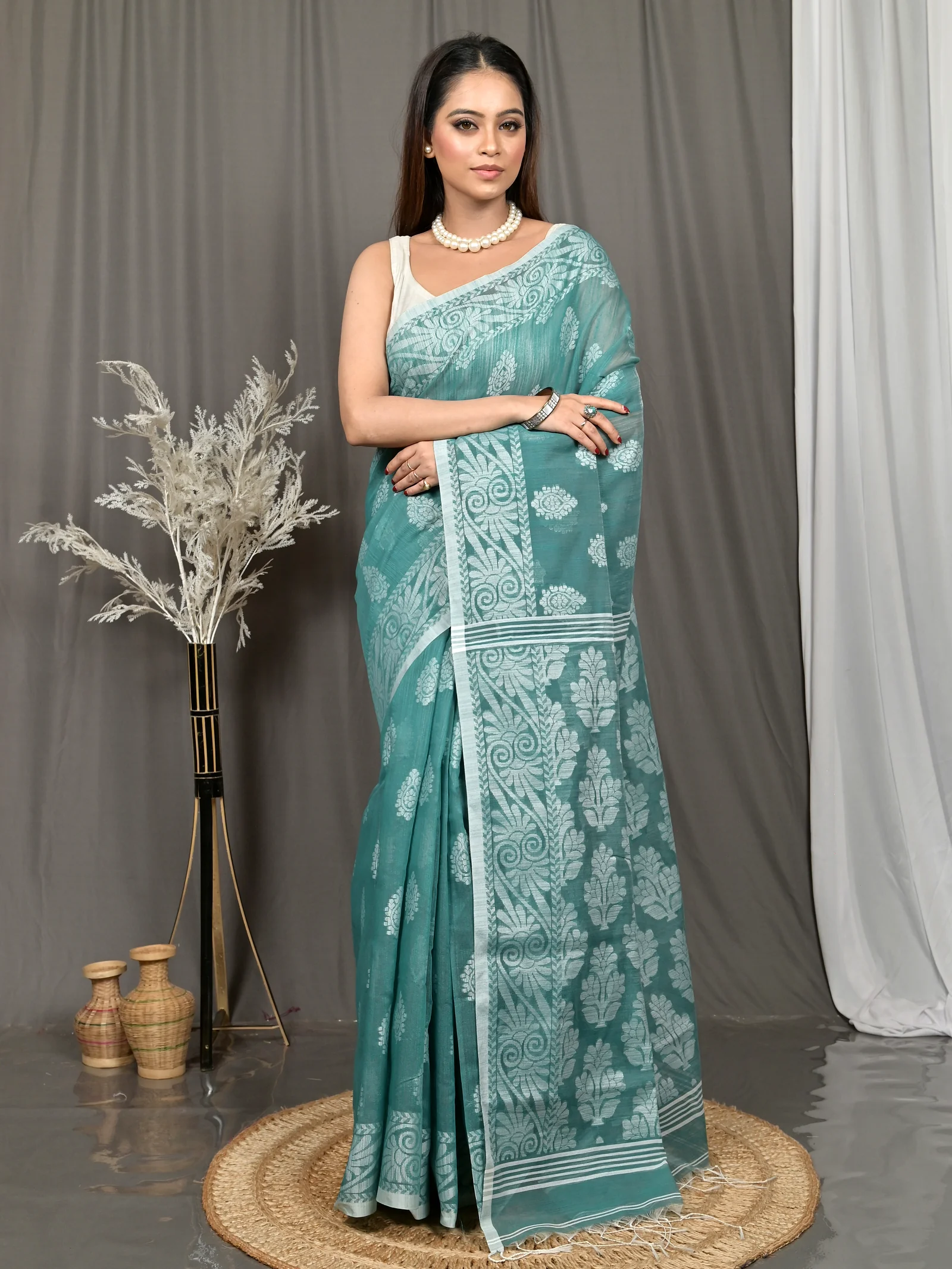 See Green Cotton Parbit Handloom Saree  (49)