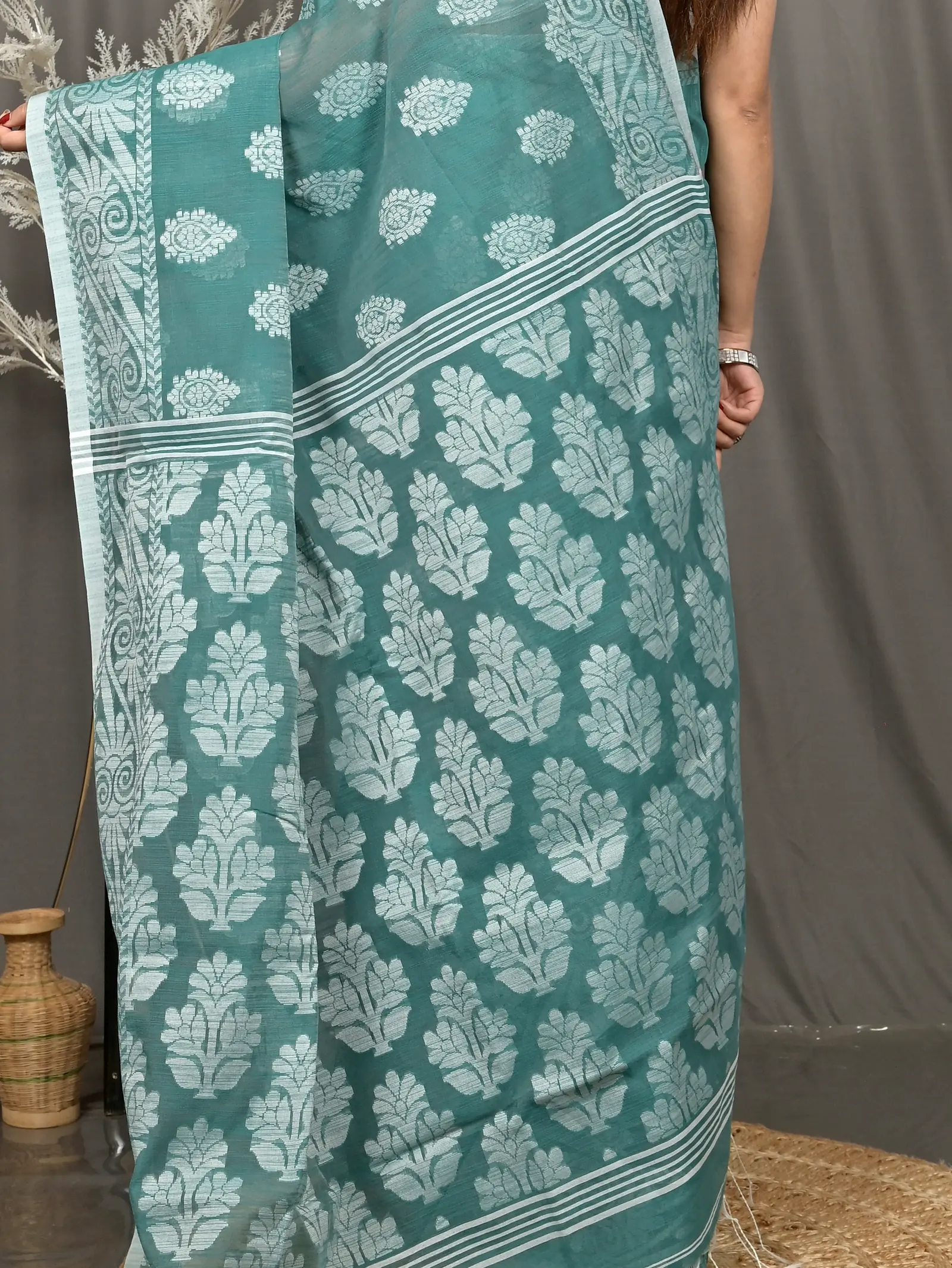 See Green Cotton Parbit Handloom Saree  (49)