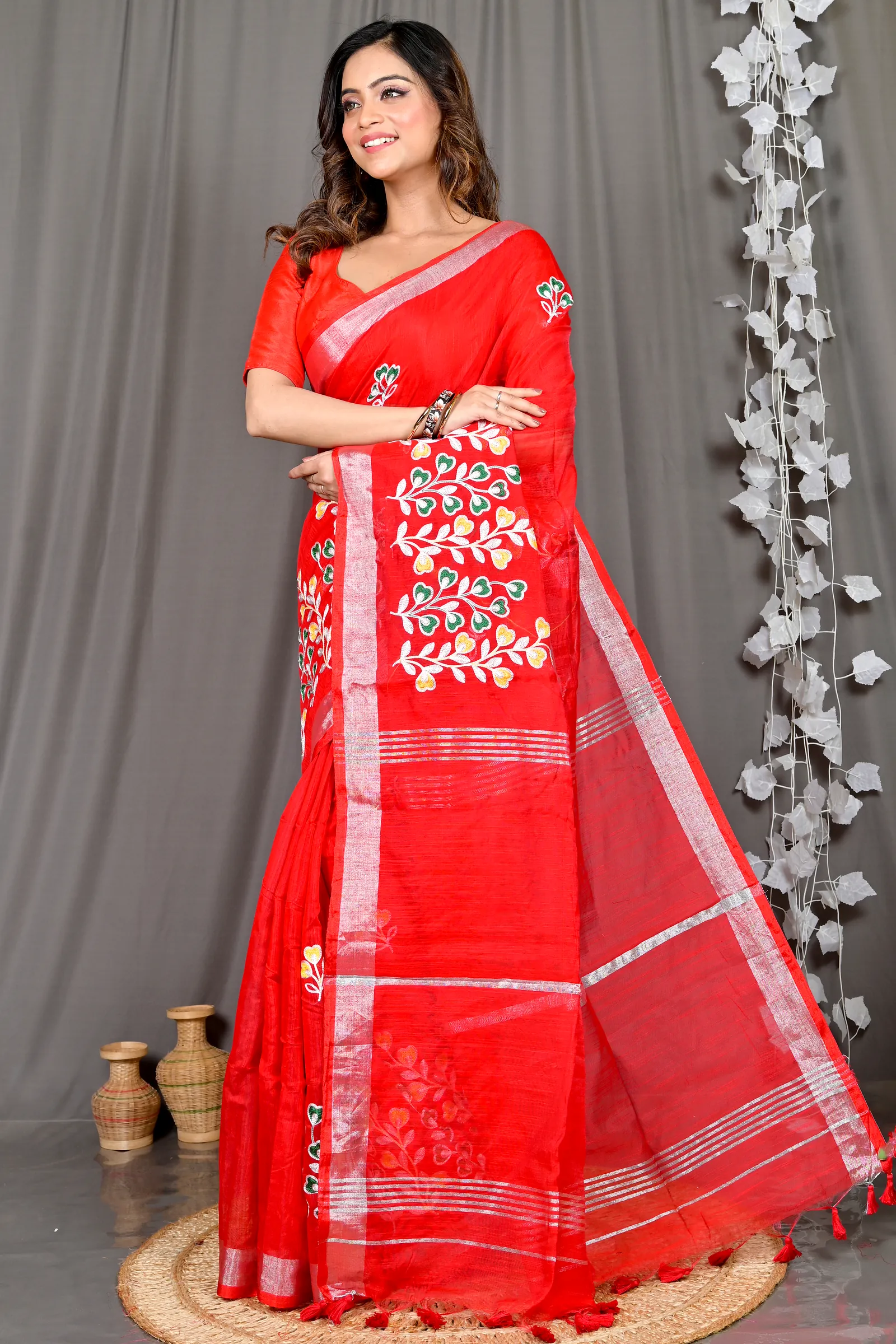 Red Cotton Blended Paroni Embroidery Handloom saree (492)