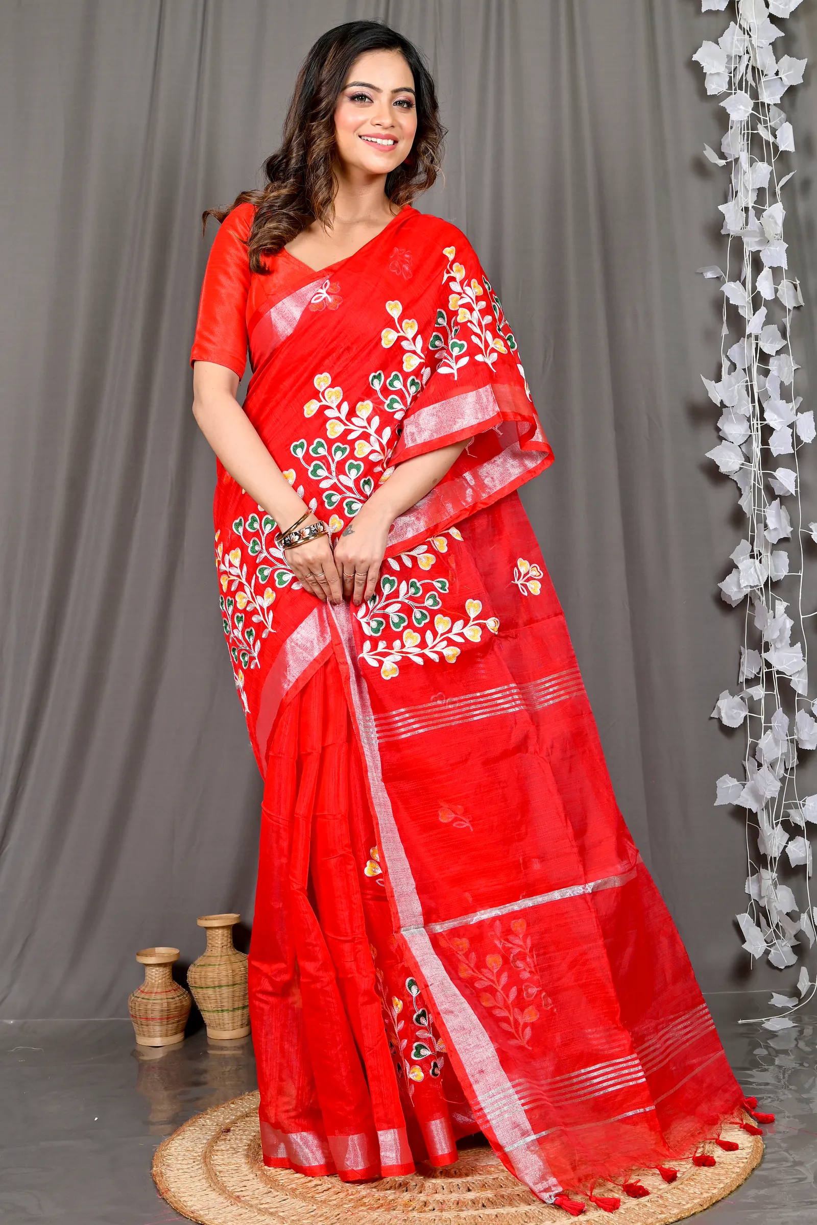 Red Cotton Blended Paroni Embroidery Handloom saree (492)