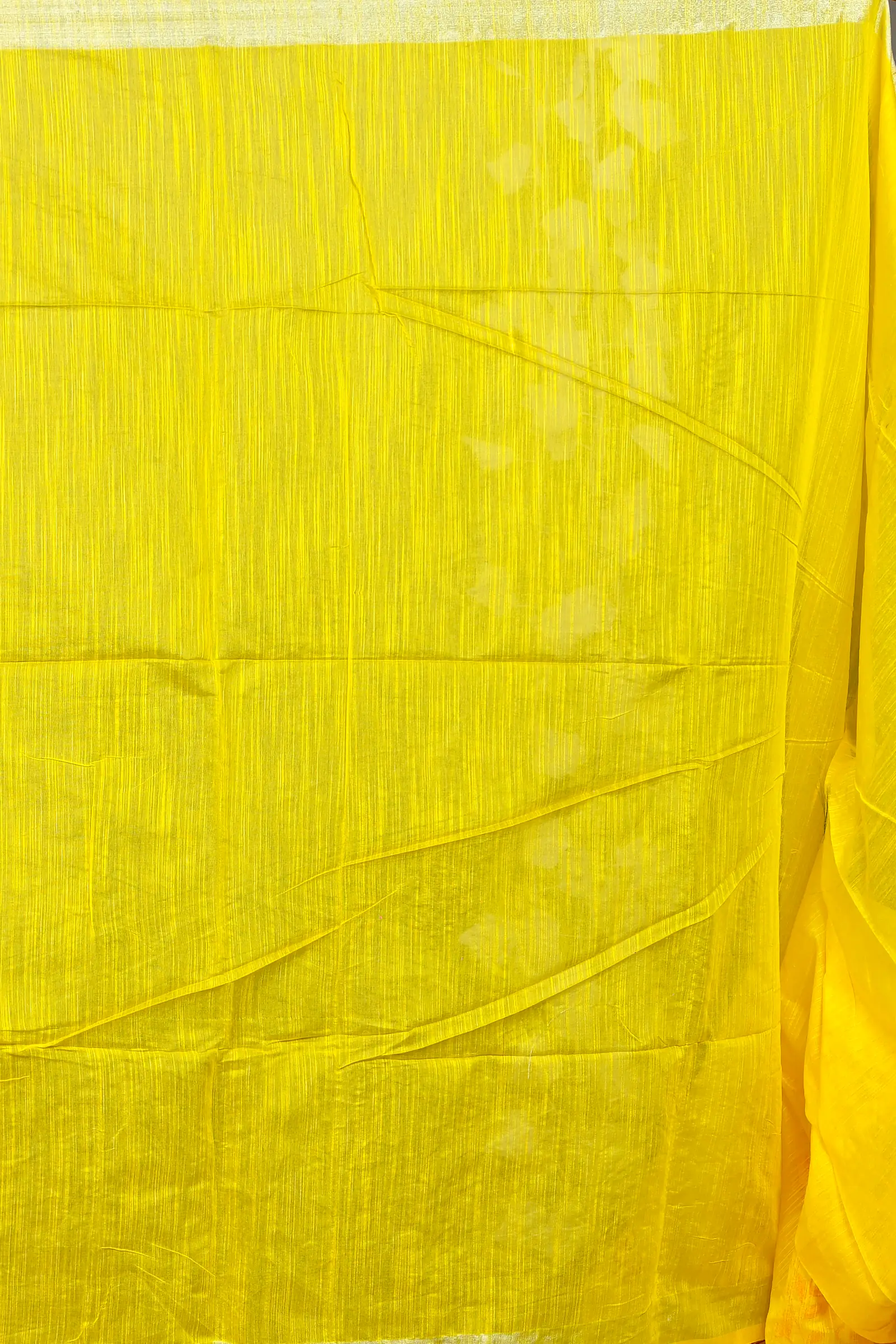 Yellow Cotton Blended Paroni Embroidery Handloom saree (497)