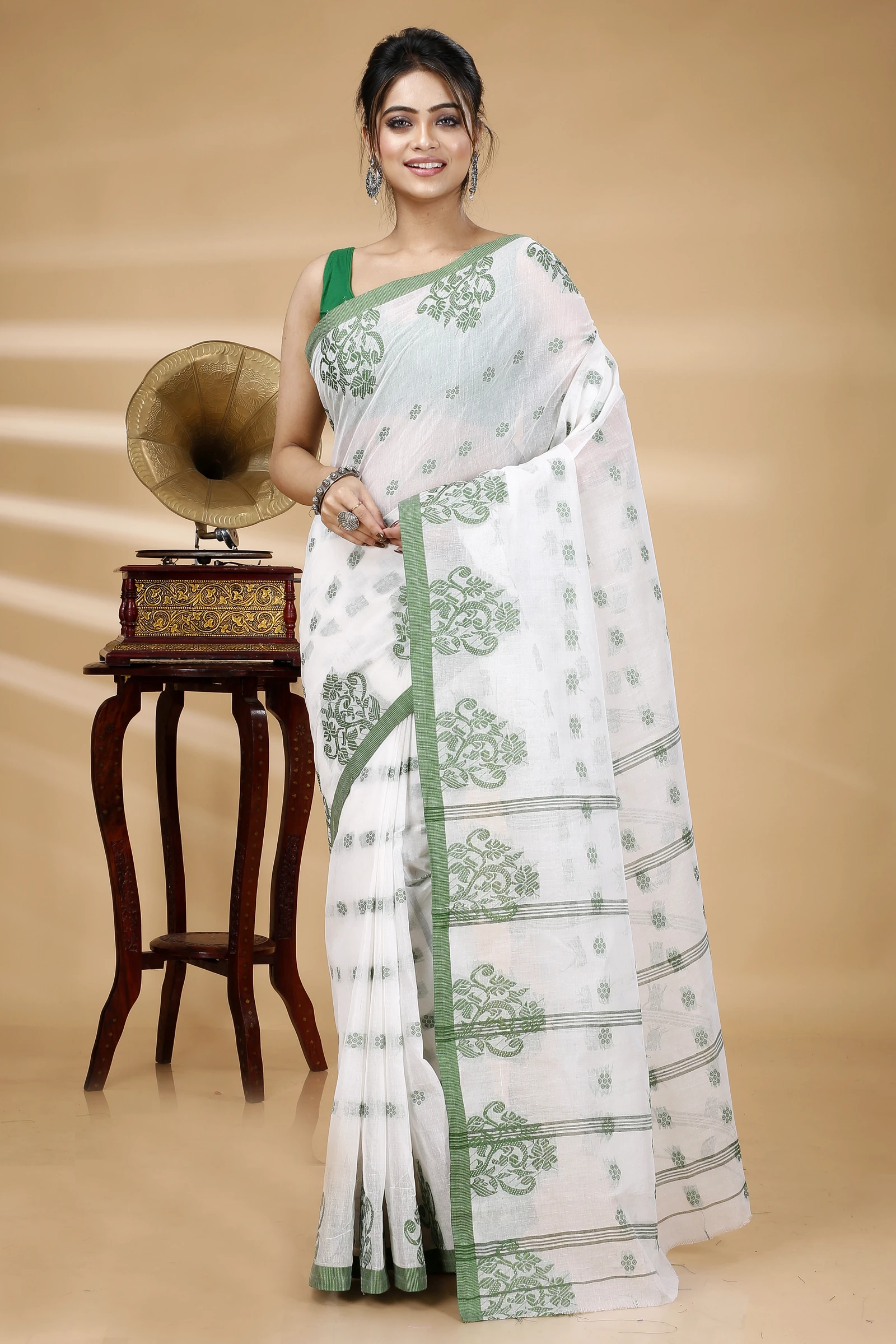 Green Pure Cotton Botgach Tant Saree (519)