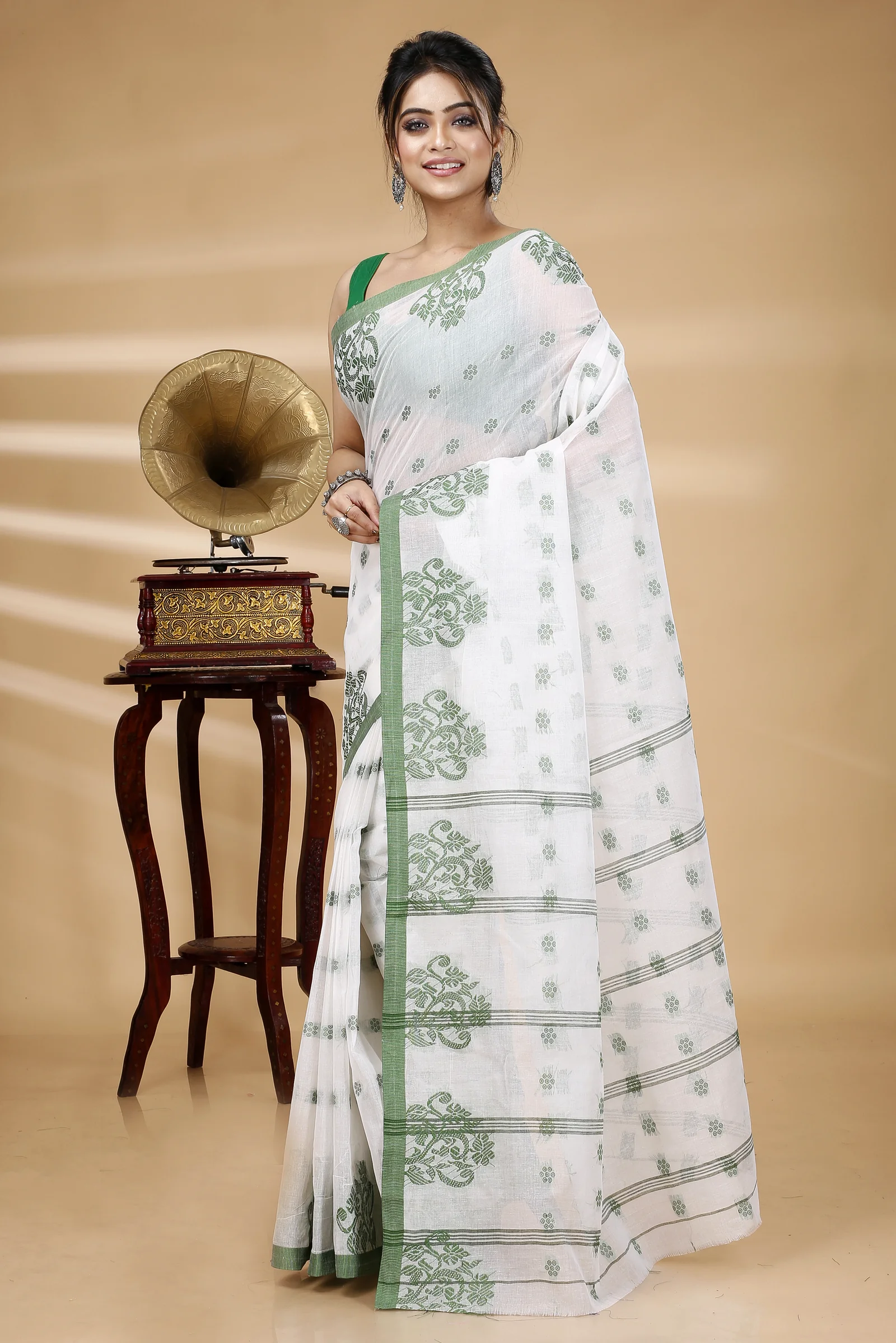 Green Pure Cotton Botgach Tant Saree (519)