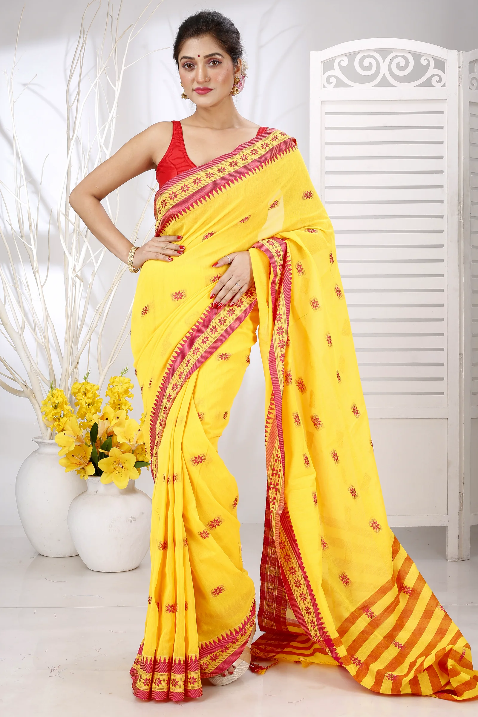 Yellow Red Pure Cotton Guti Hand Hand Loom Saree (5247)