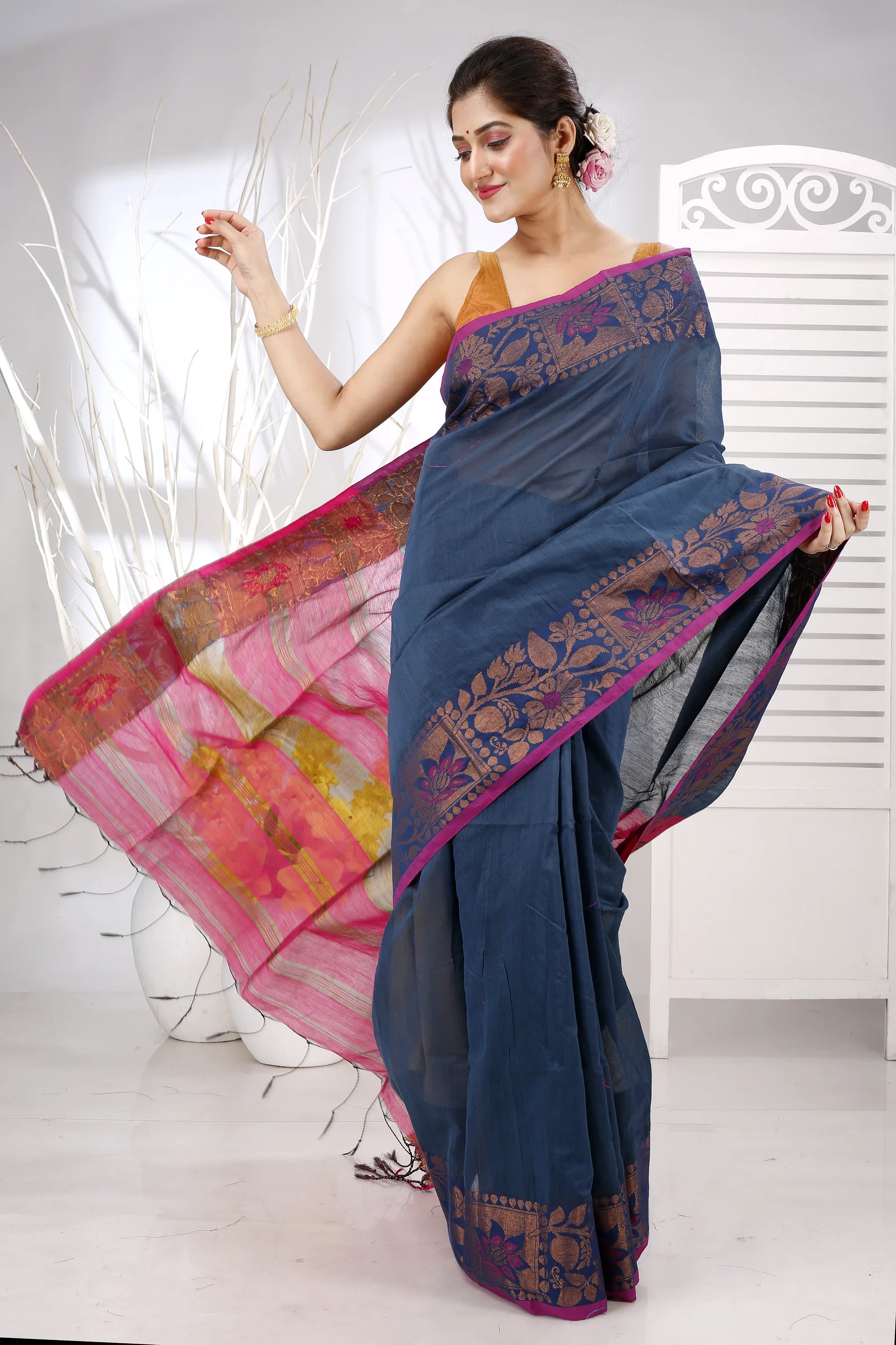 Green Pure Cotton Swarno Hand Loom Saree (5252)