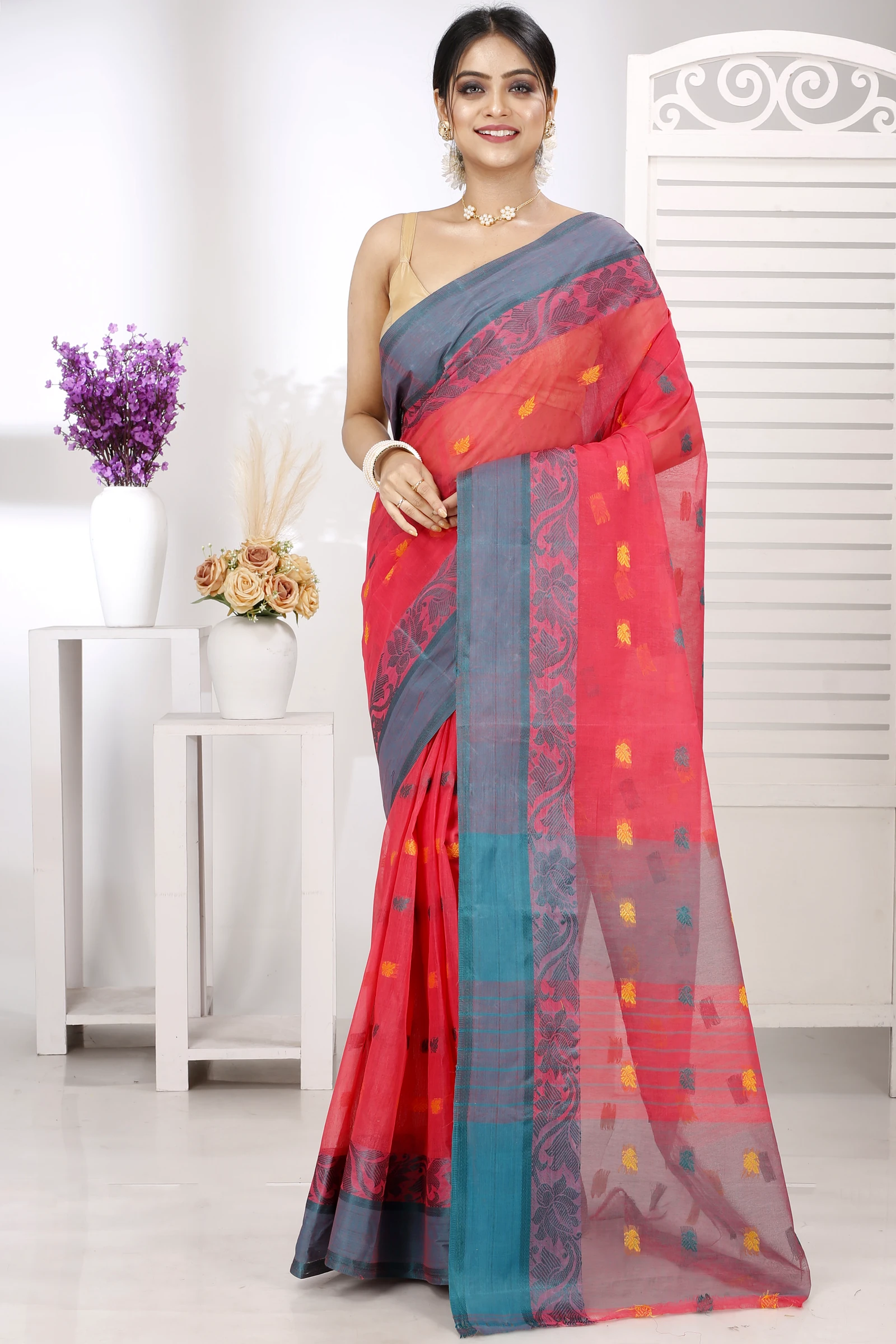 Red Pure Cotton Guti Tant Saree (5254)