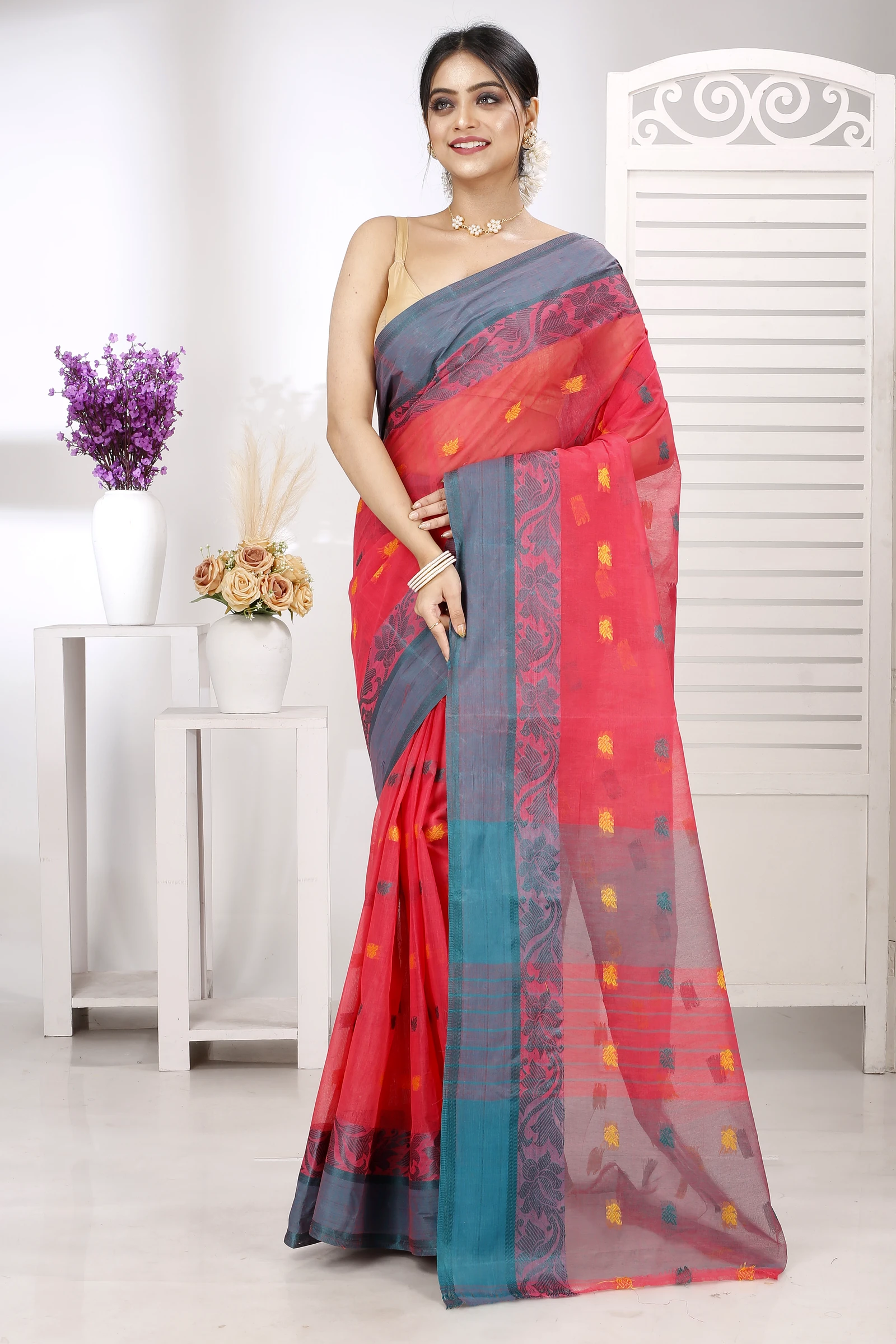 Red Pure Cotton Guti Tant Saree (5254)