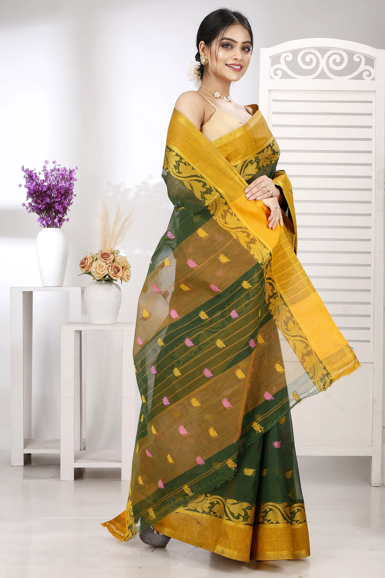 Green Pure Cotton Guti Tant Saree (5255)