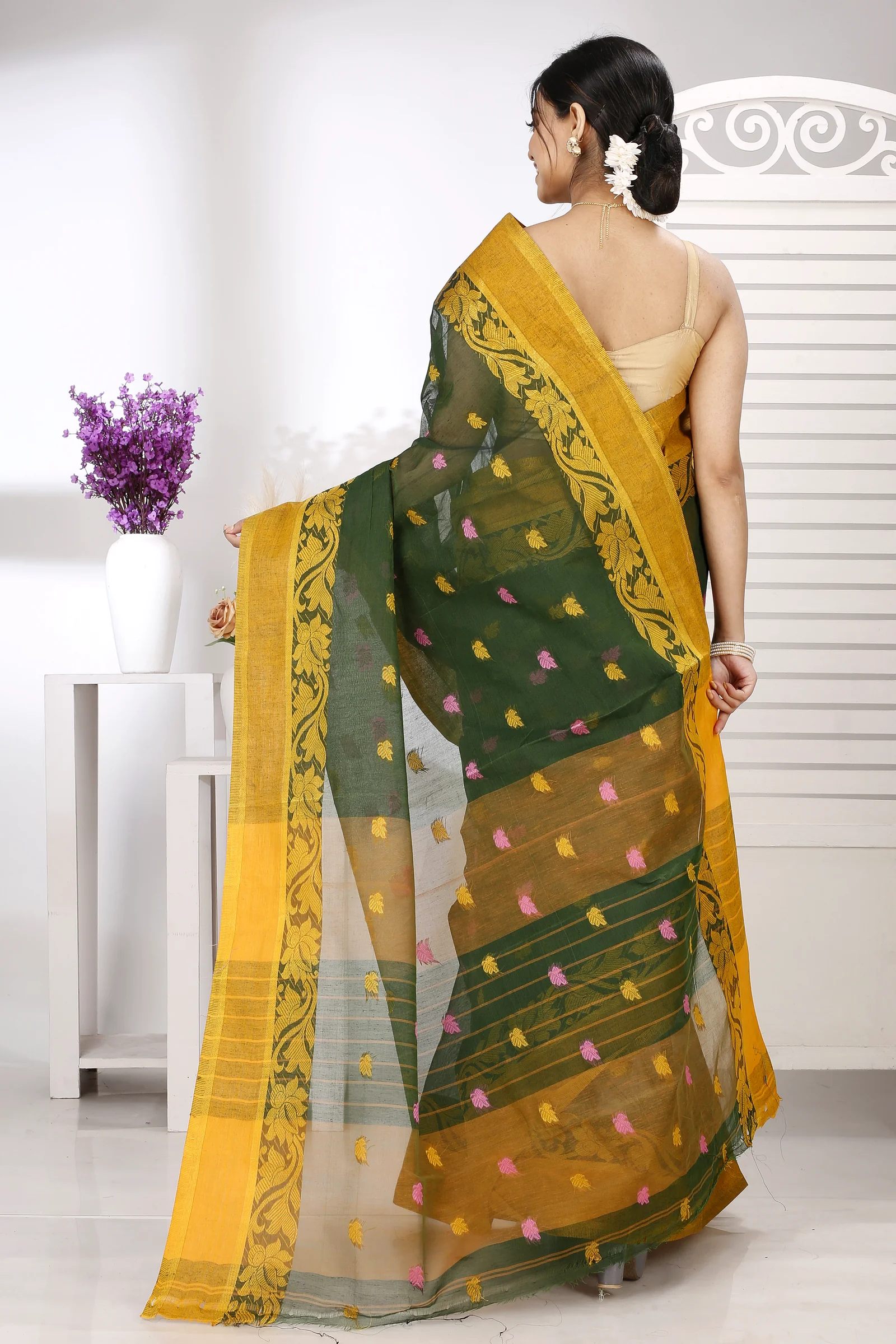 Green Pure Cotton Guti Tant Saree (5255)