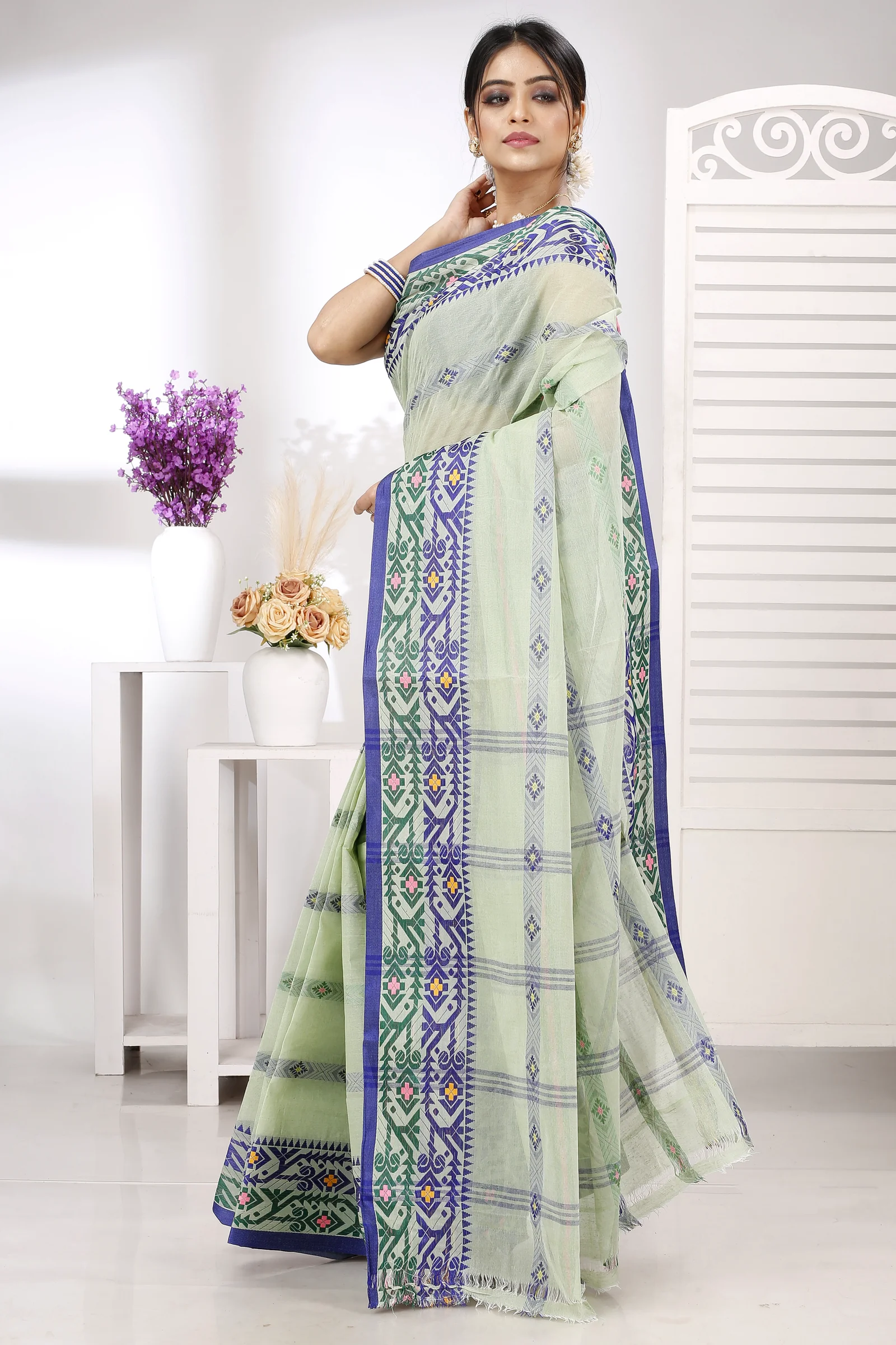 Light Green Pure Cotton Moti Ankit Tant Saree (5261)