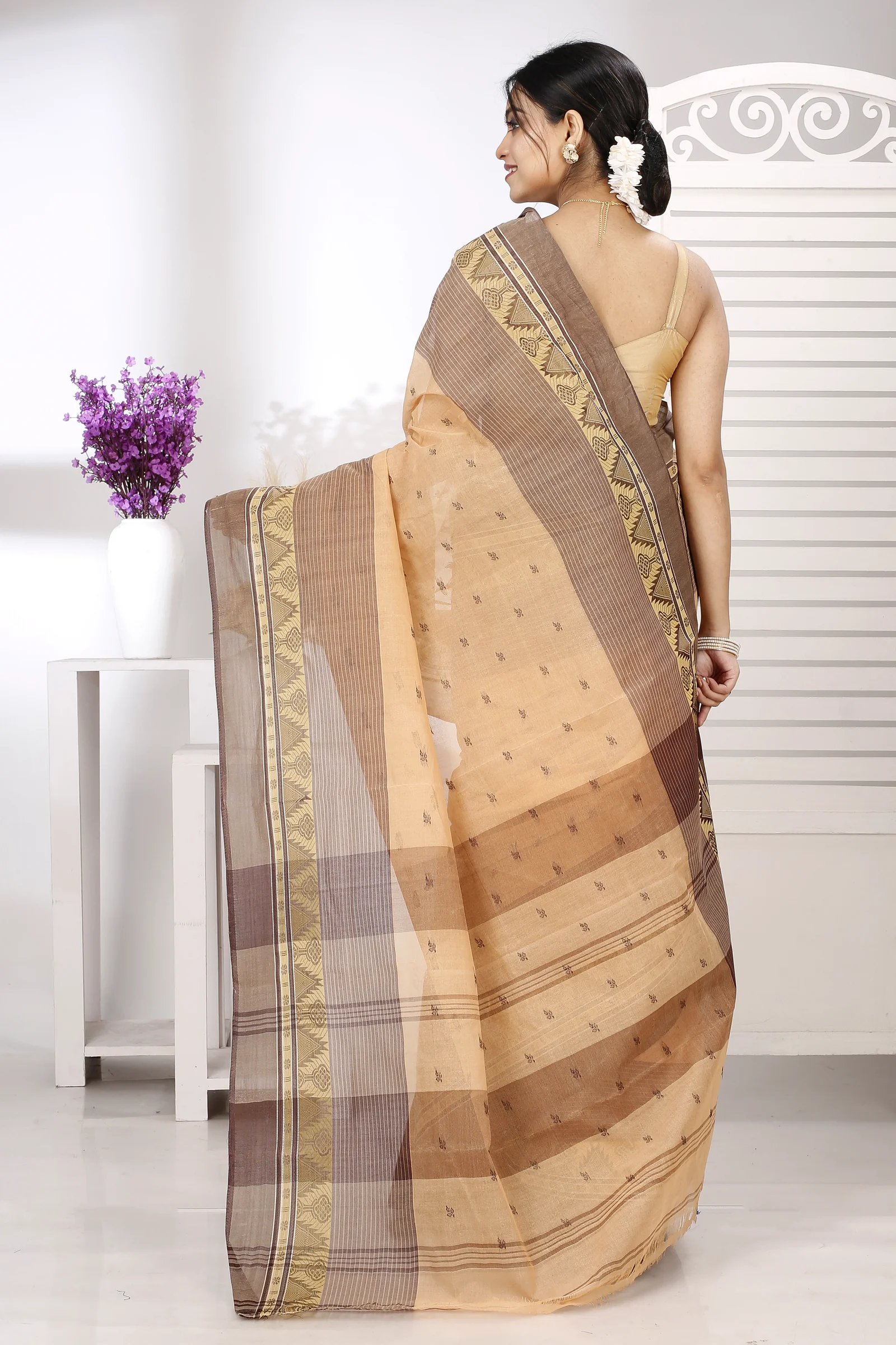Light Brown Pure Cotton Suto Tant Saree (5266)