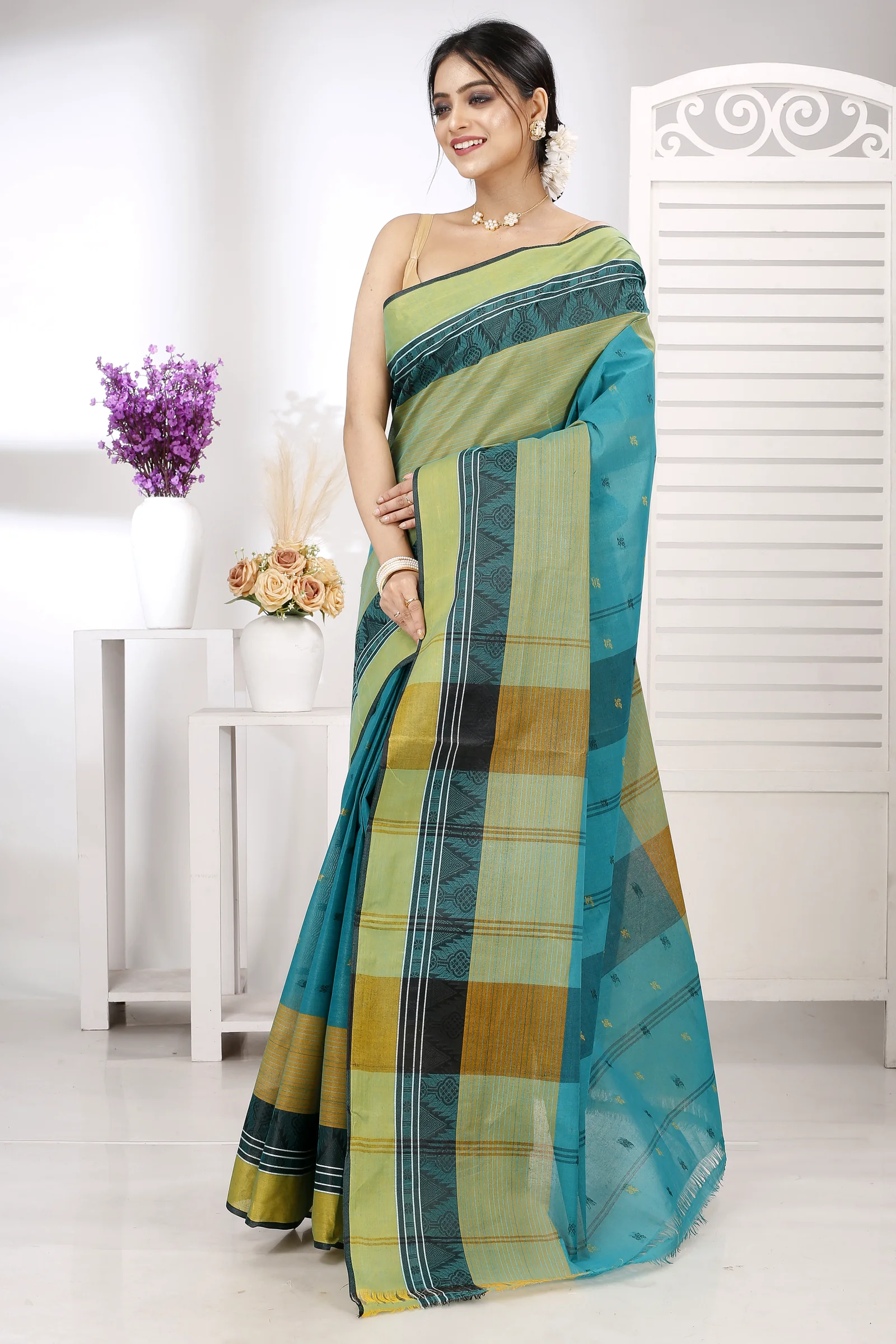 Green Pure Cotton Suto Tant Saree (5267)