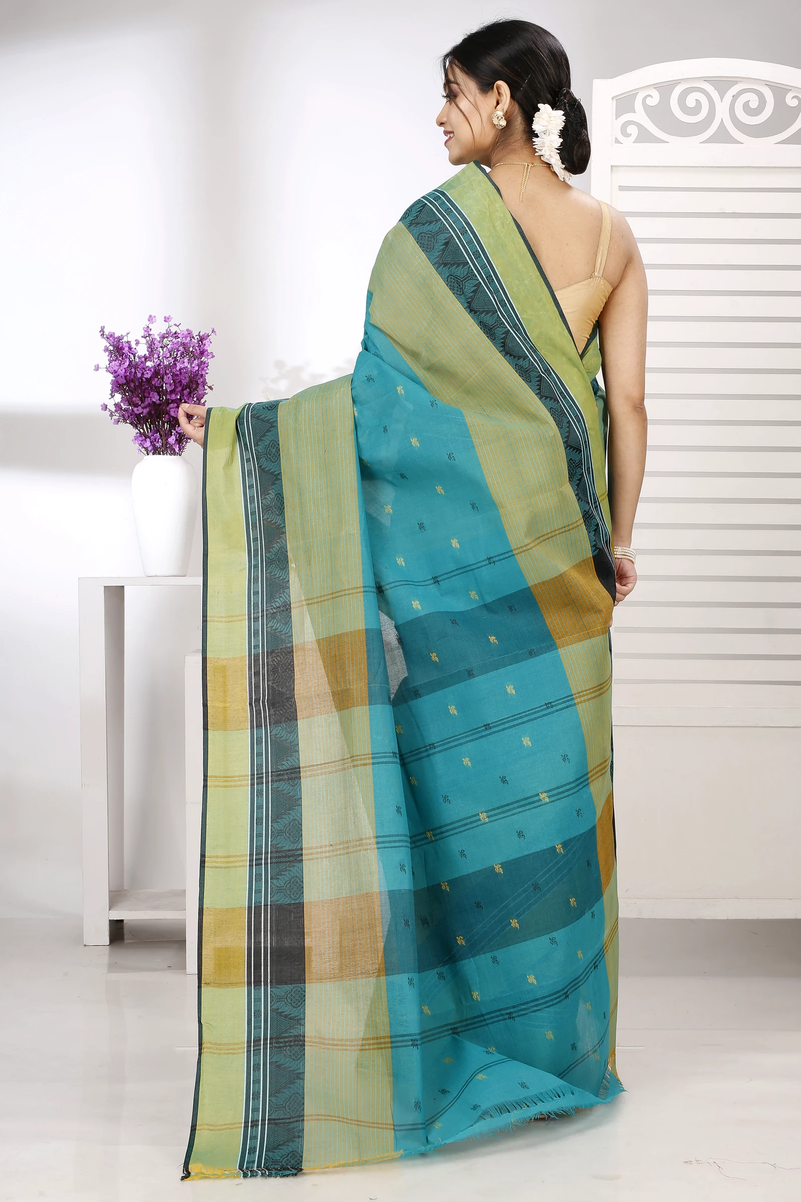 Green Pure Cotton Suto Tant Saree (5267)