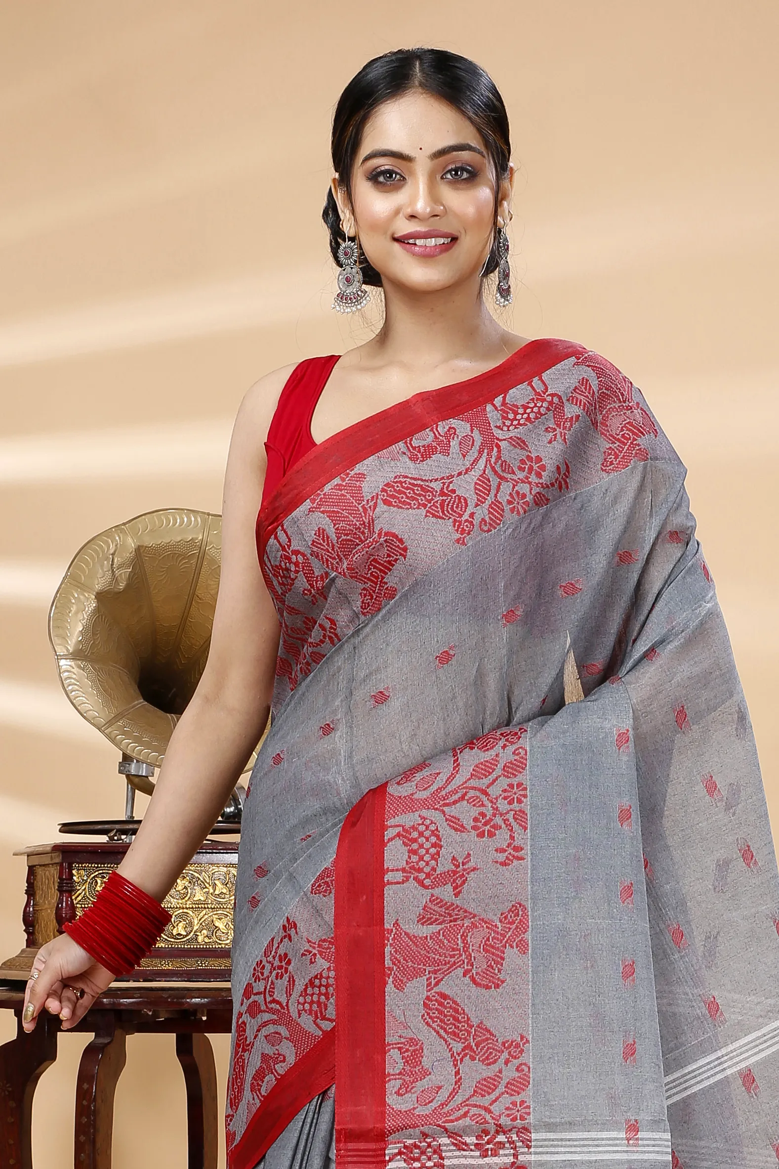 Grey Pure Cotton ParSakuntala Tant Saree (532)