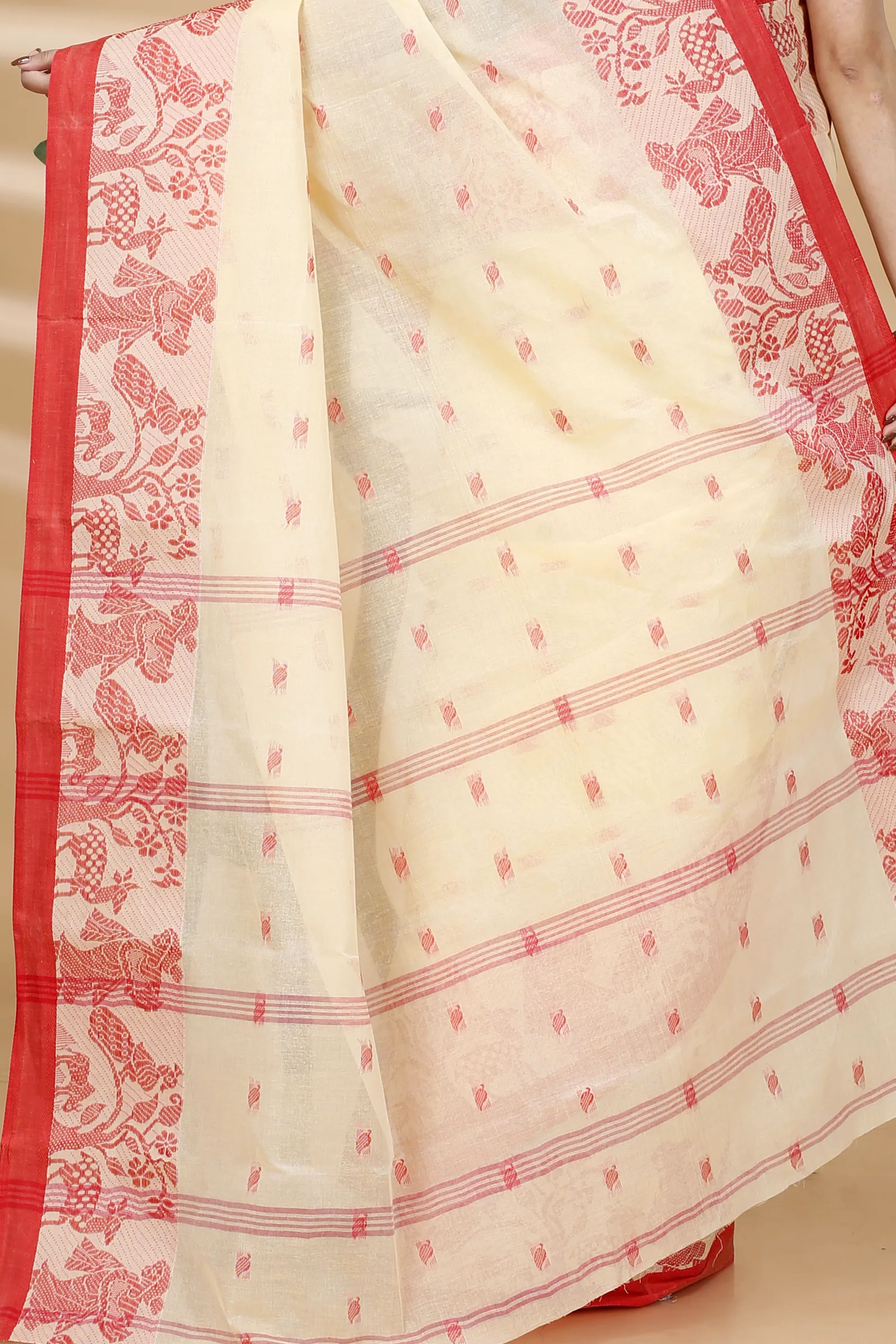 Off-White Pure Cotton ParSakuntala Tant Saree (533)