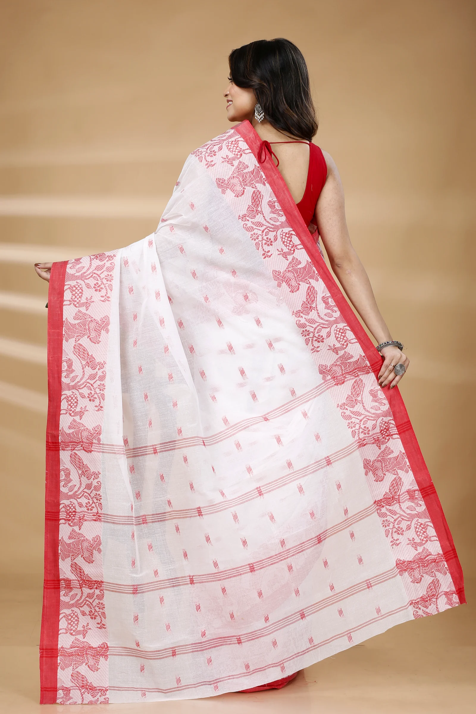 White Pure Cotton ParSakuntala Tant Saree (535)