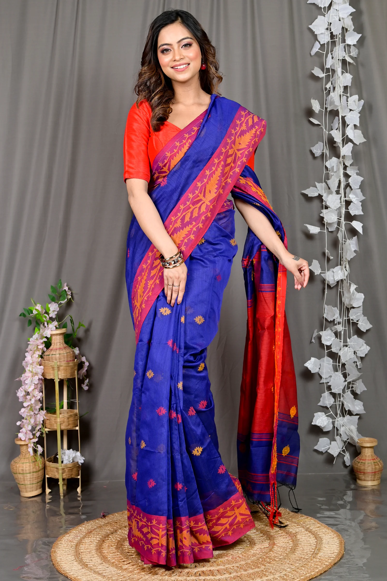 Naby Blue Red Cotton Blended Parul Hand Loom Saree (551)