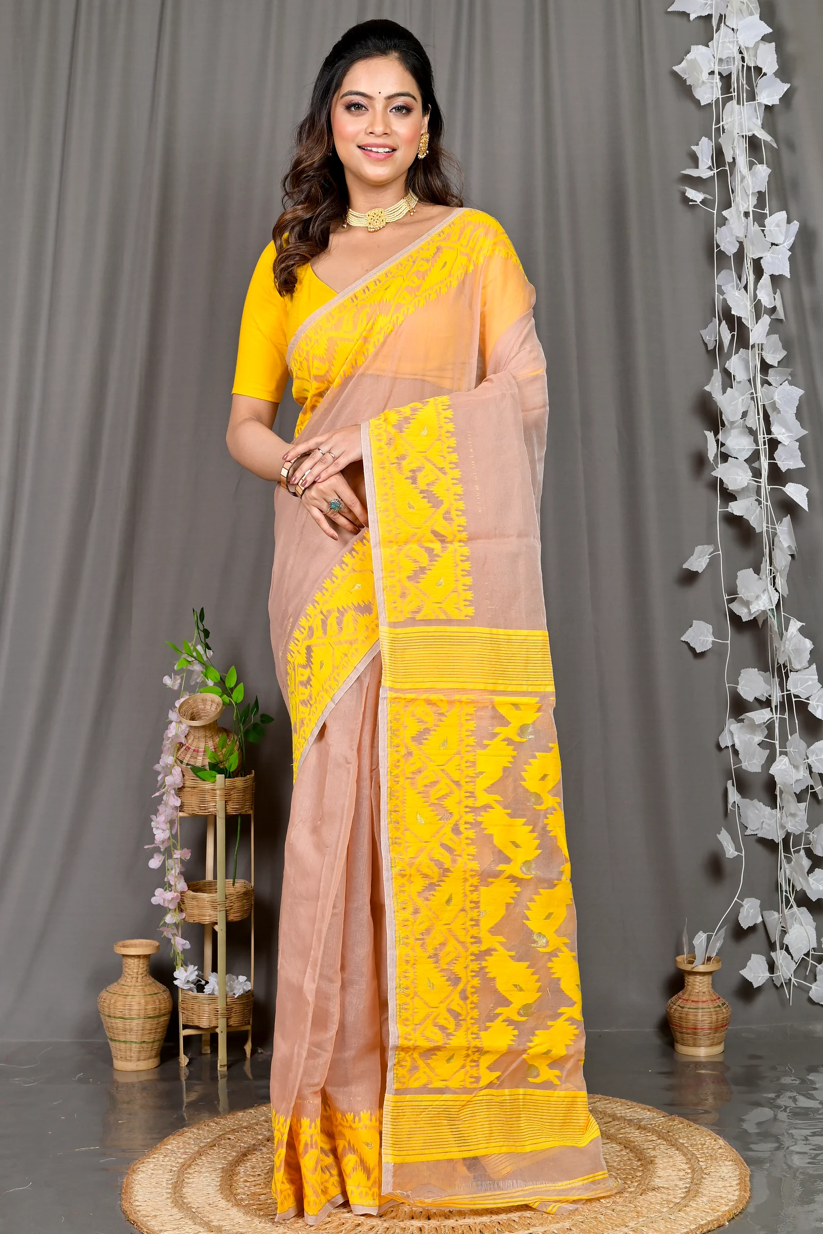 Brown Yellow Cotton Blended Parv Jamdani Saree (563)