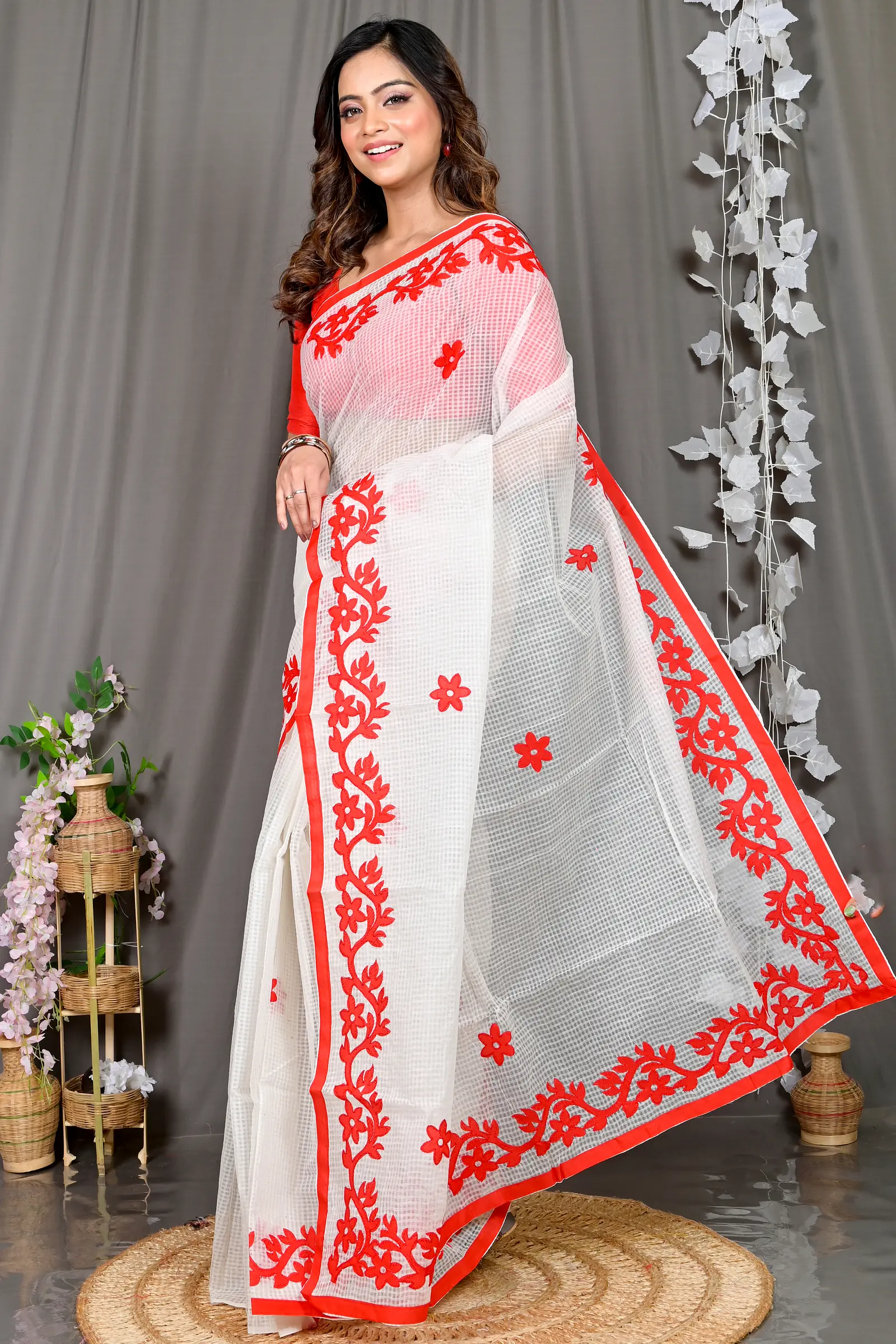 White Red Kota Cotton Parvani Applique Saree (570)