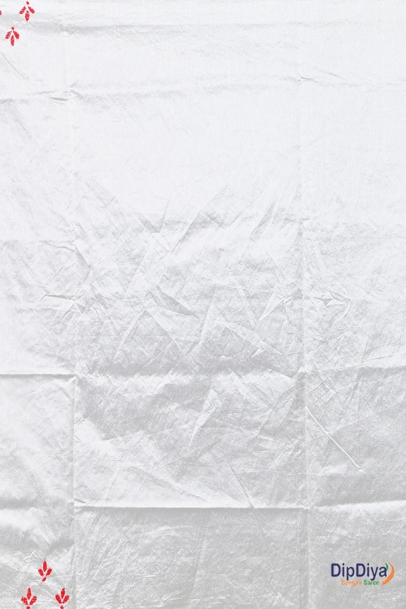 White Cotton Blended Soumika Kantha Stitch Saree (591)