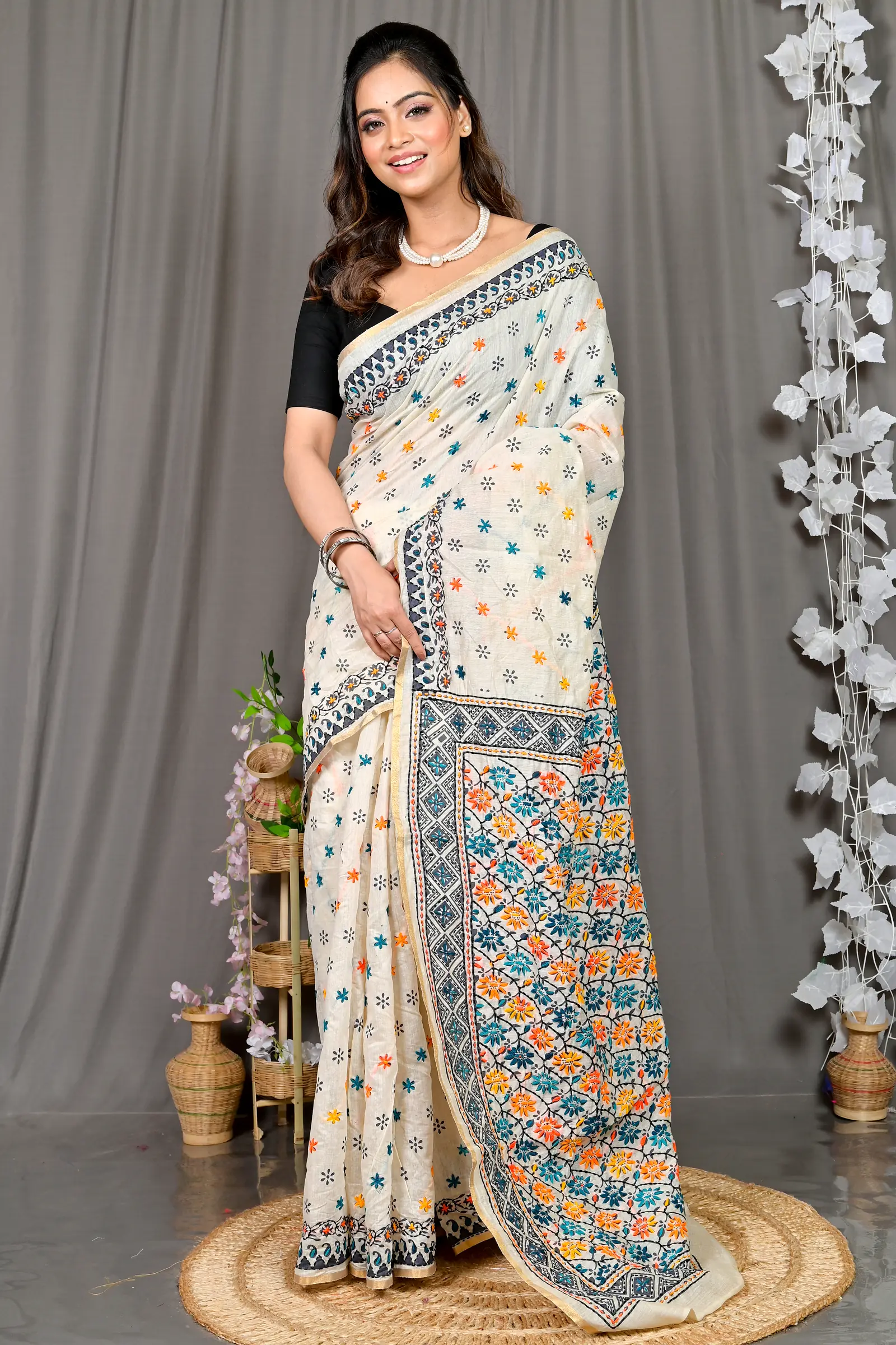 White Cotton Varitikath Kantha Stitch Saree (601)