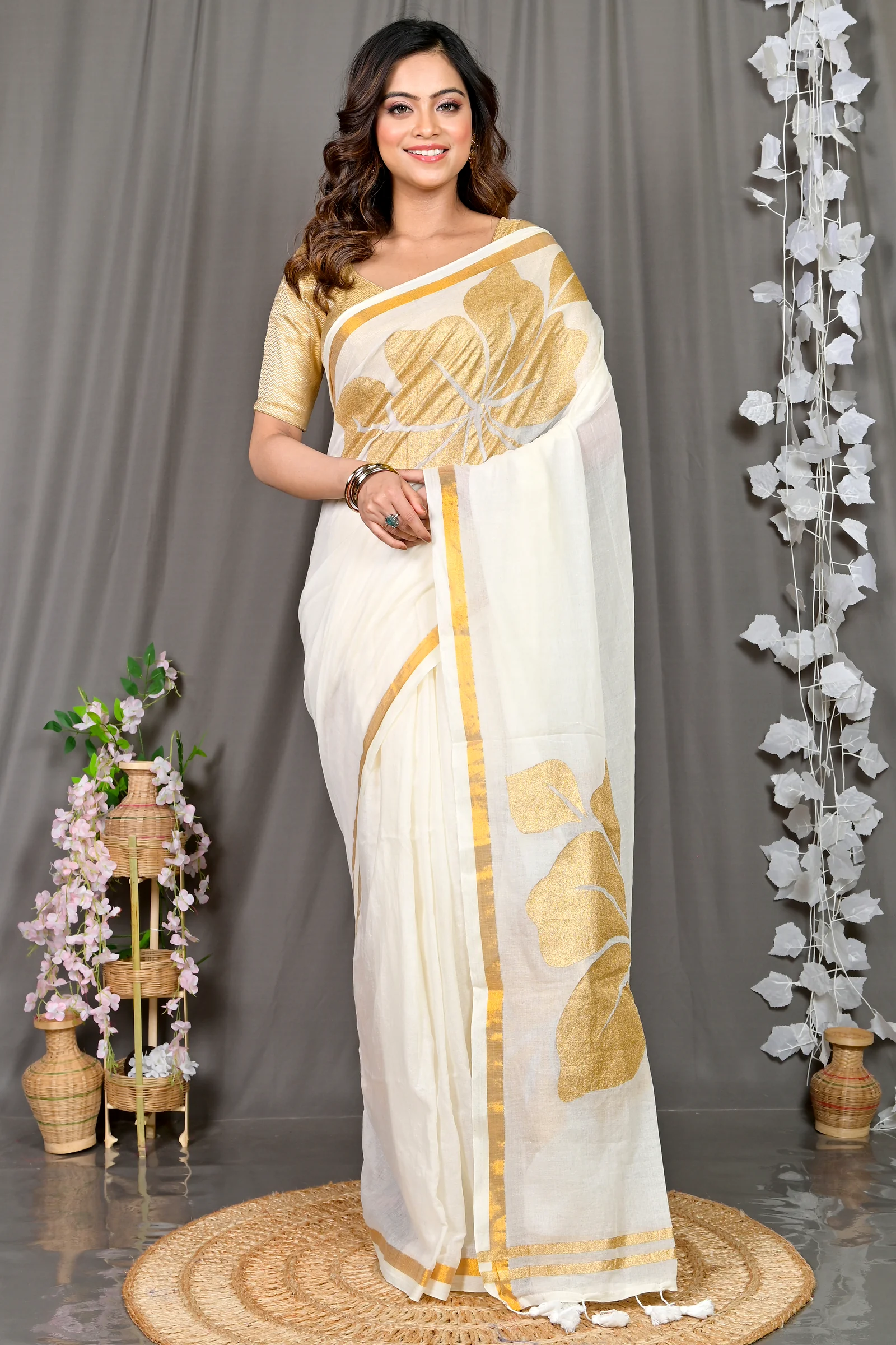 White Cotton Blended Soura Printed Handloom Saree (604)