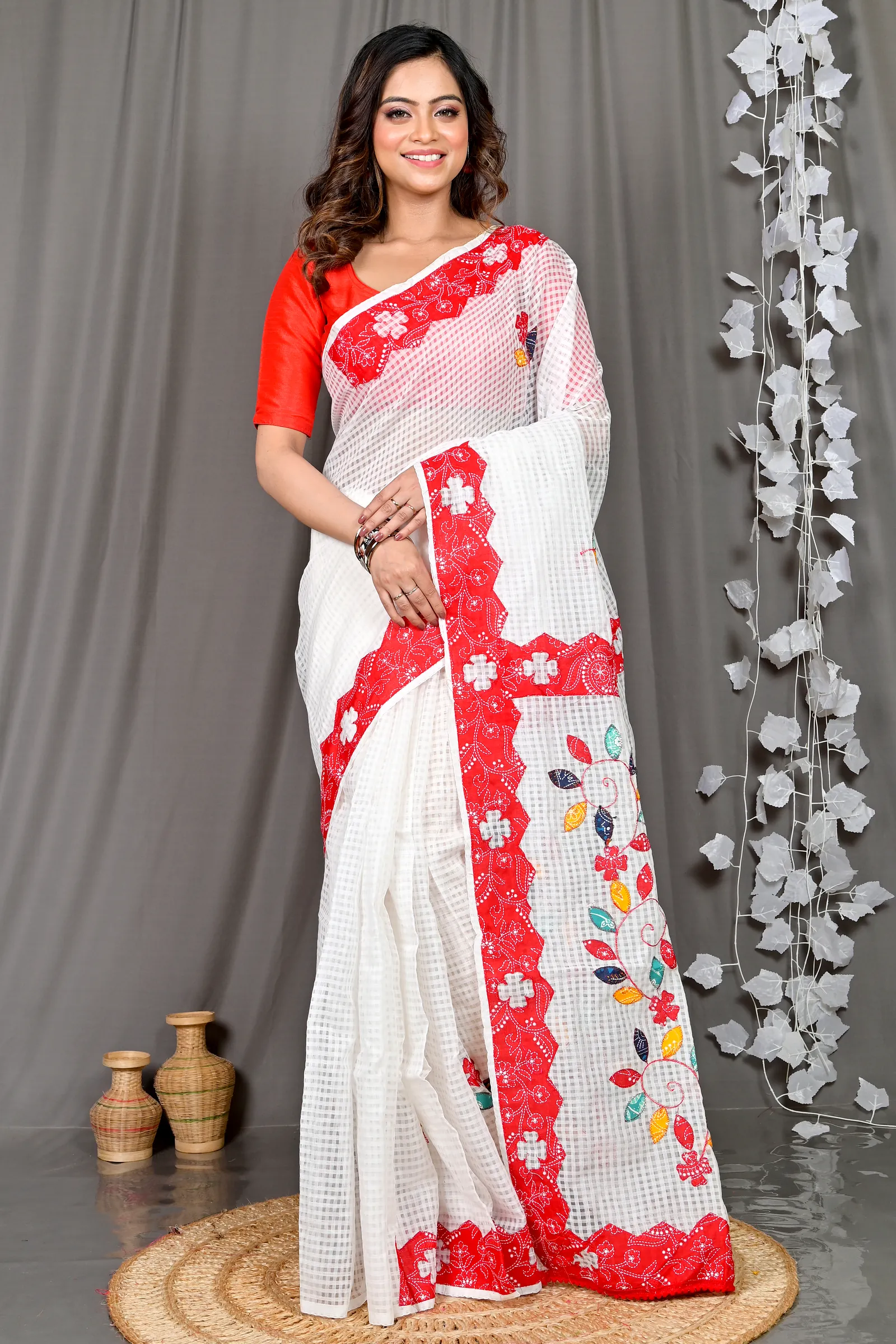 White Red Cotton Variti Aplic Applique Saree (612)