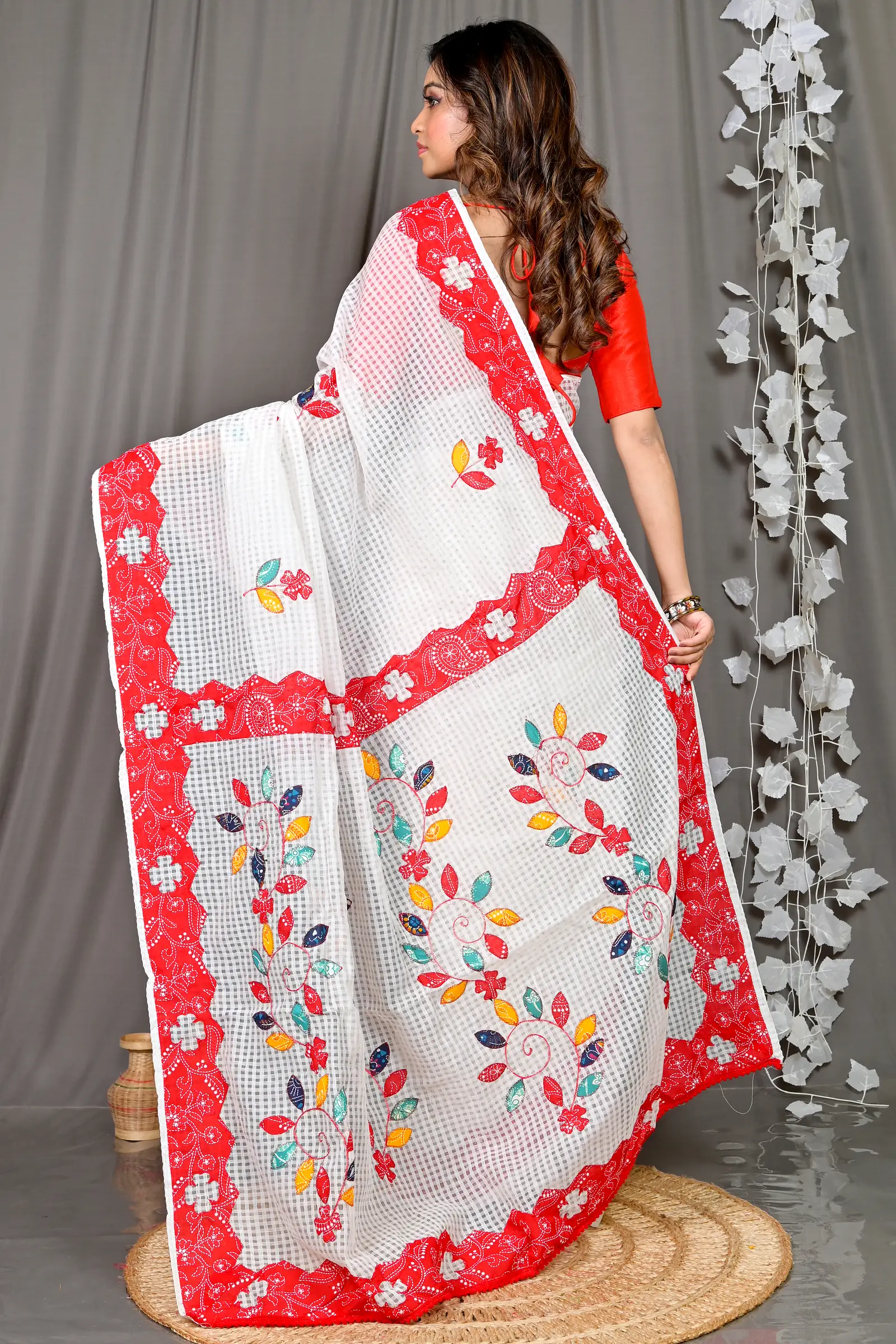 White Red Cotton Variti Aplic Applique Saree (612)