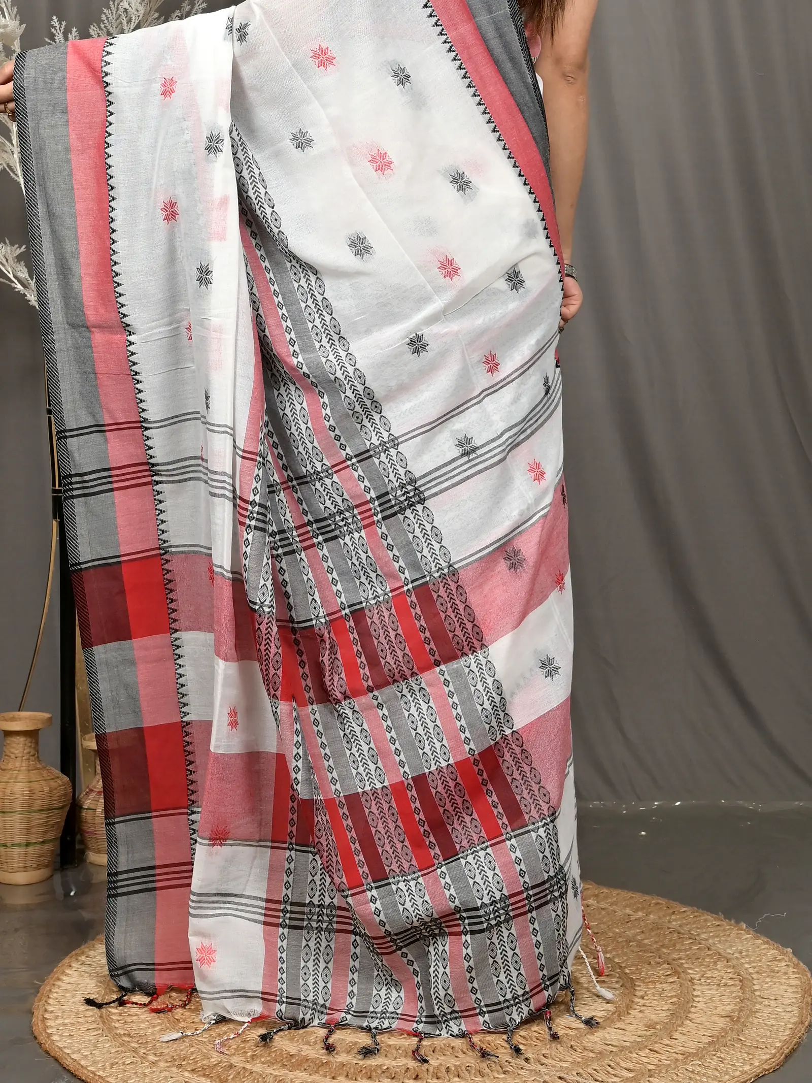 White Red Pure Cotton Borma Handloom Saree  (613)